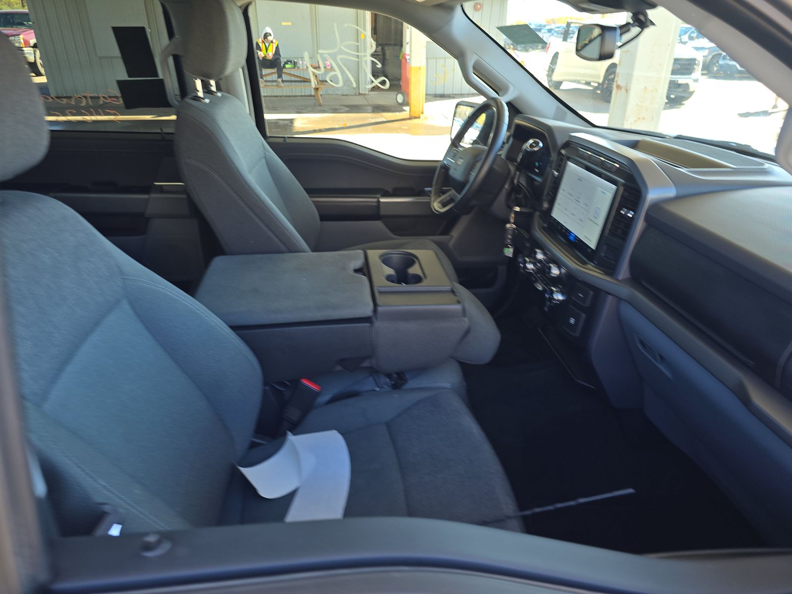 2024 Ford F-150 XLT AWD