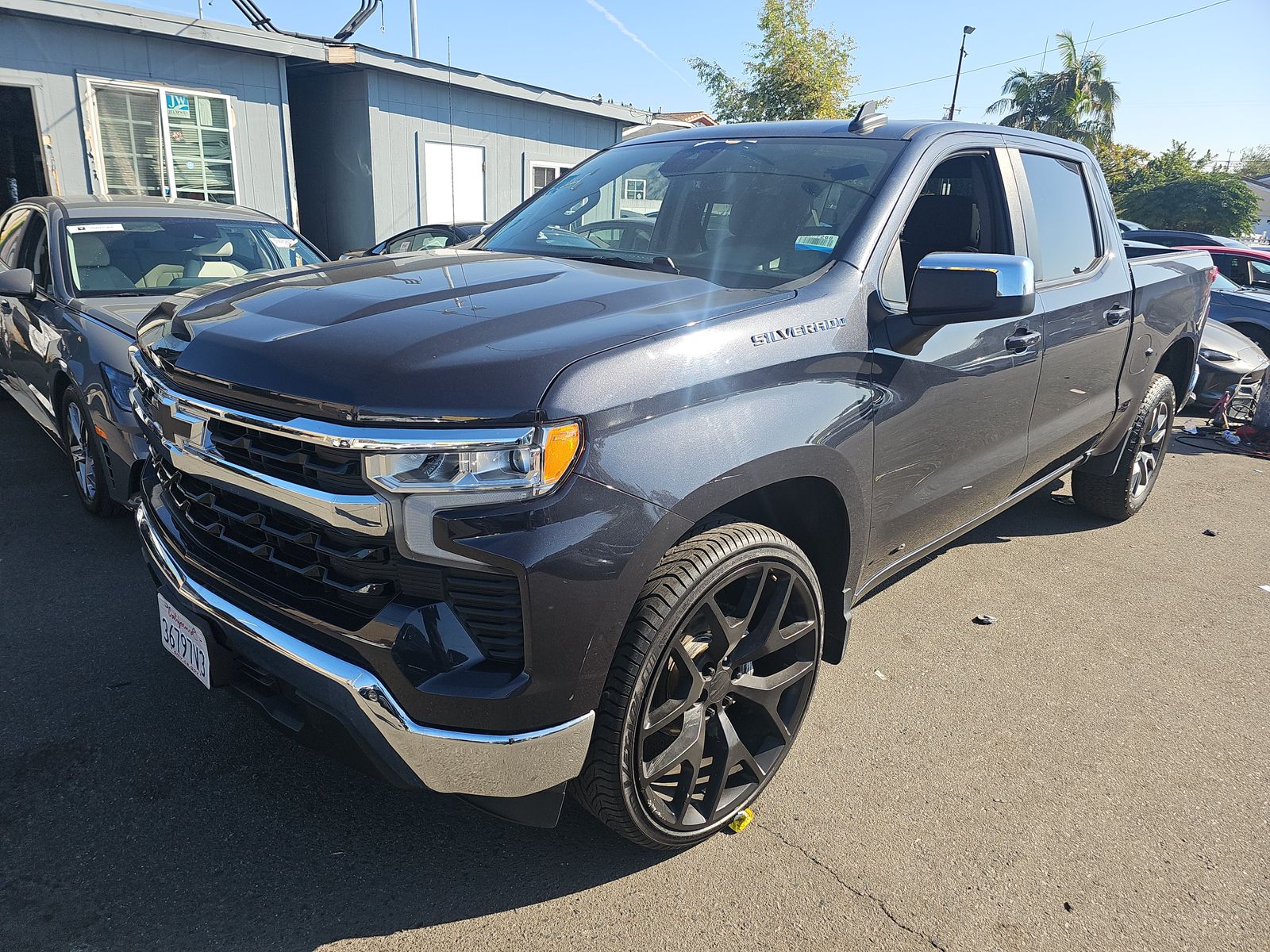 2024 Chevrolet Silverado 1500 LT RWD