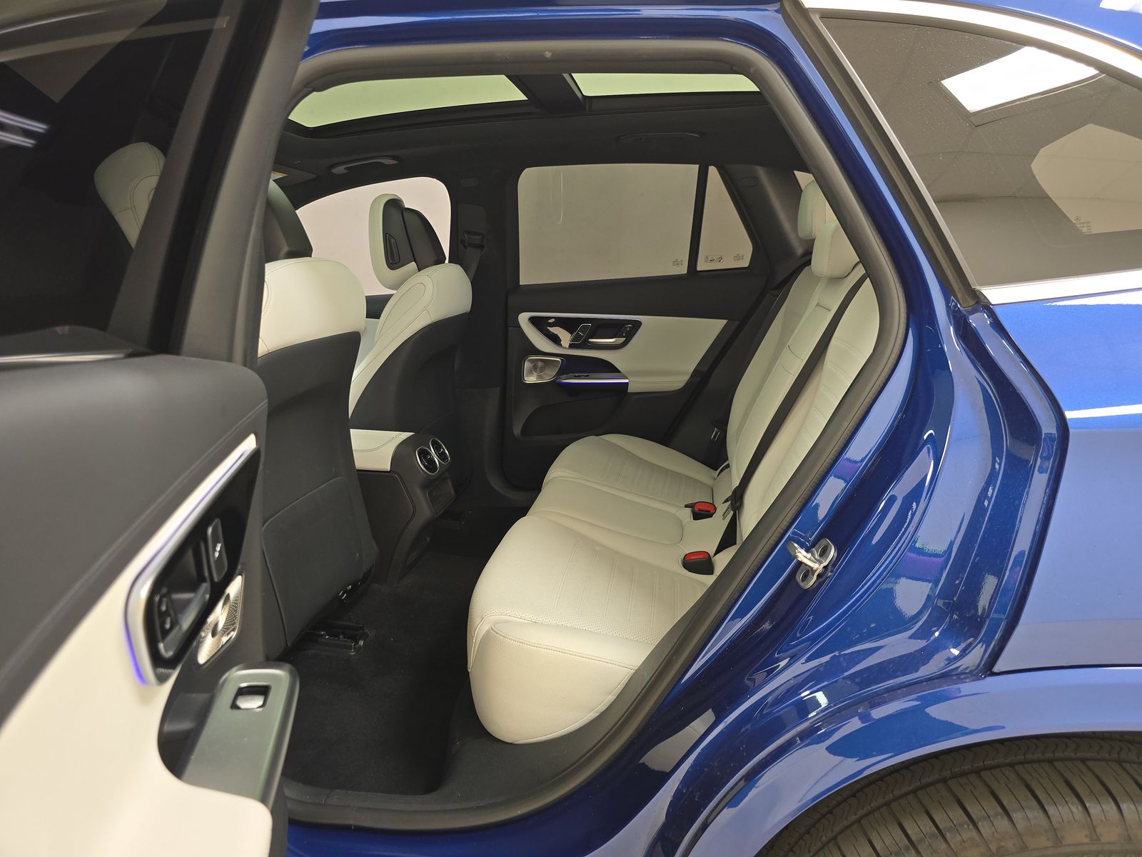 2023 Mercedes-Benz GLC GLC 300 RWD