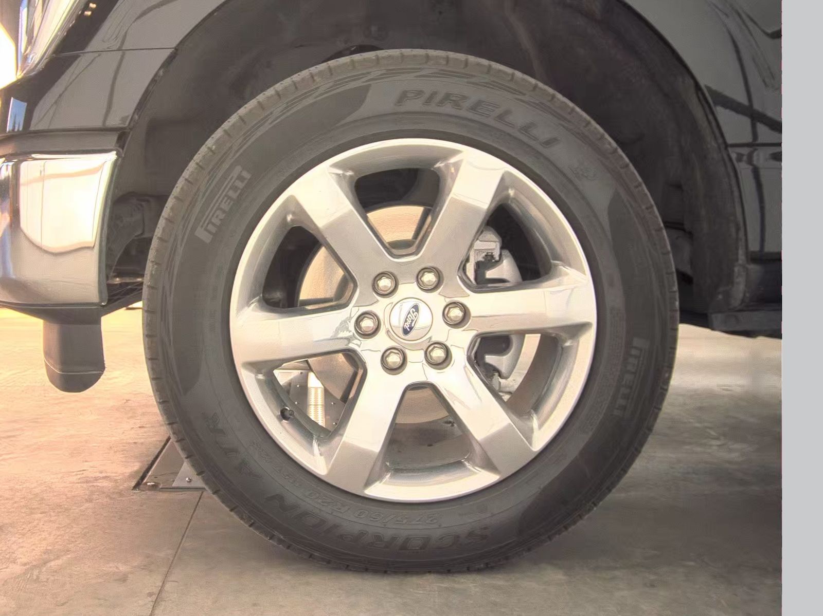 2023 Ford F-150 Hybrid Lariat AWD