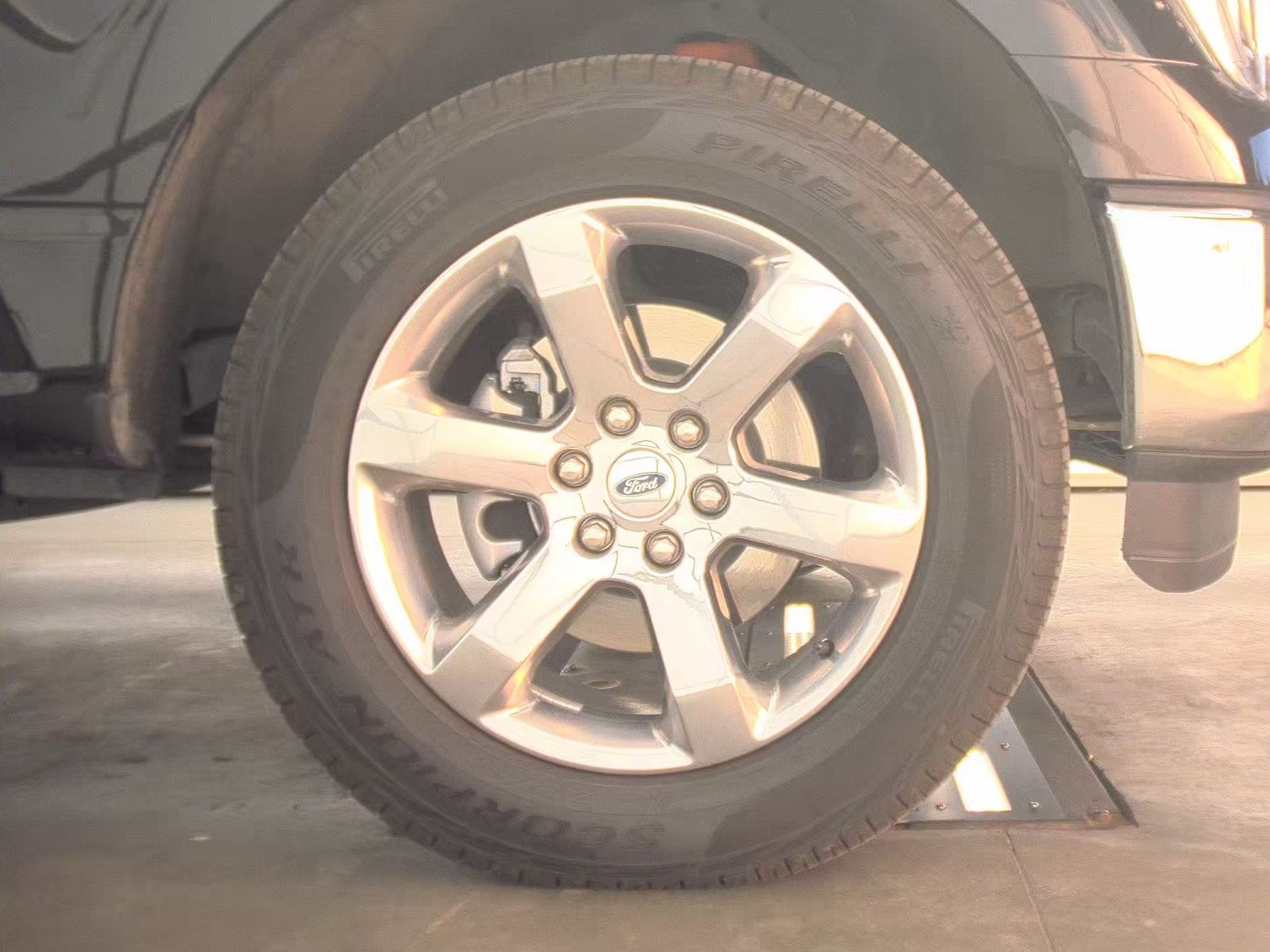 2023 Ford F-150 Hybrid Lariat AWD