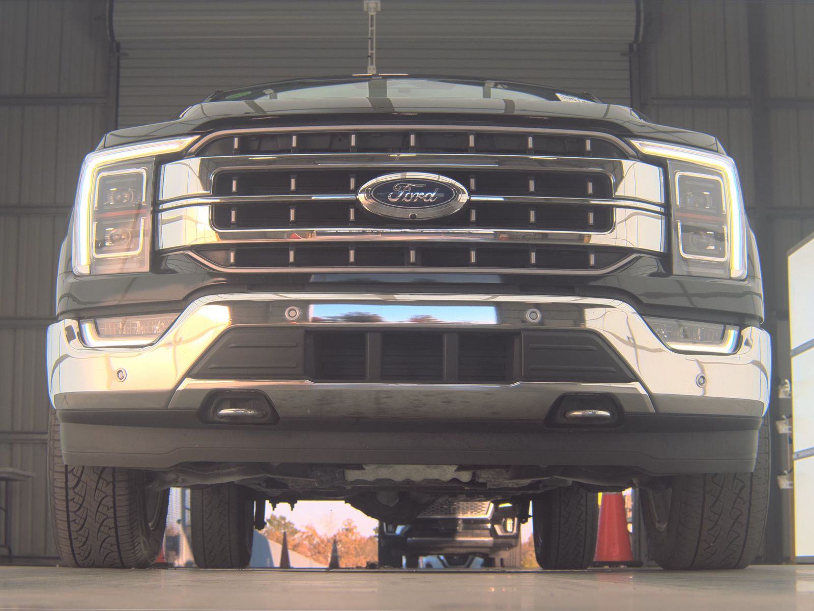 2023 Ford F-150 Hybrid Lariat AWD