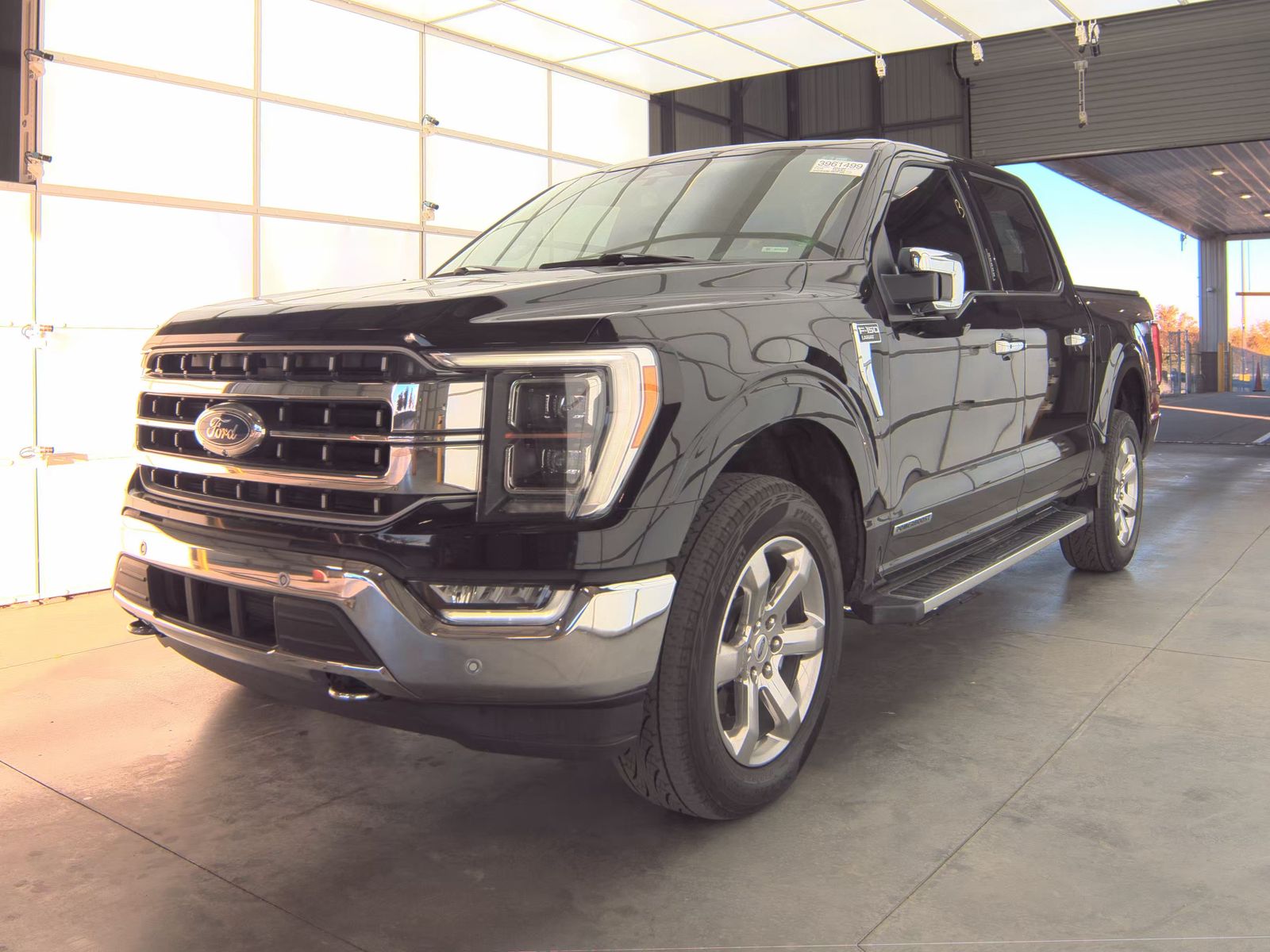 2023 Ford F-150 Hybrid Lariat AWD