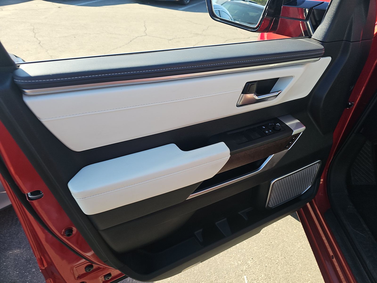 2023 Toyota Tundra Hybrid Capstone AWD