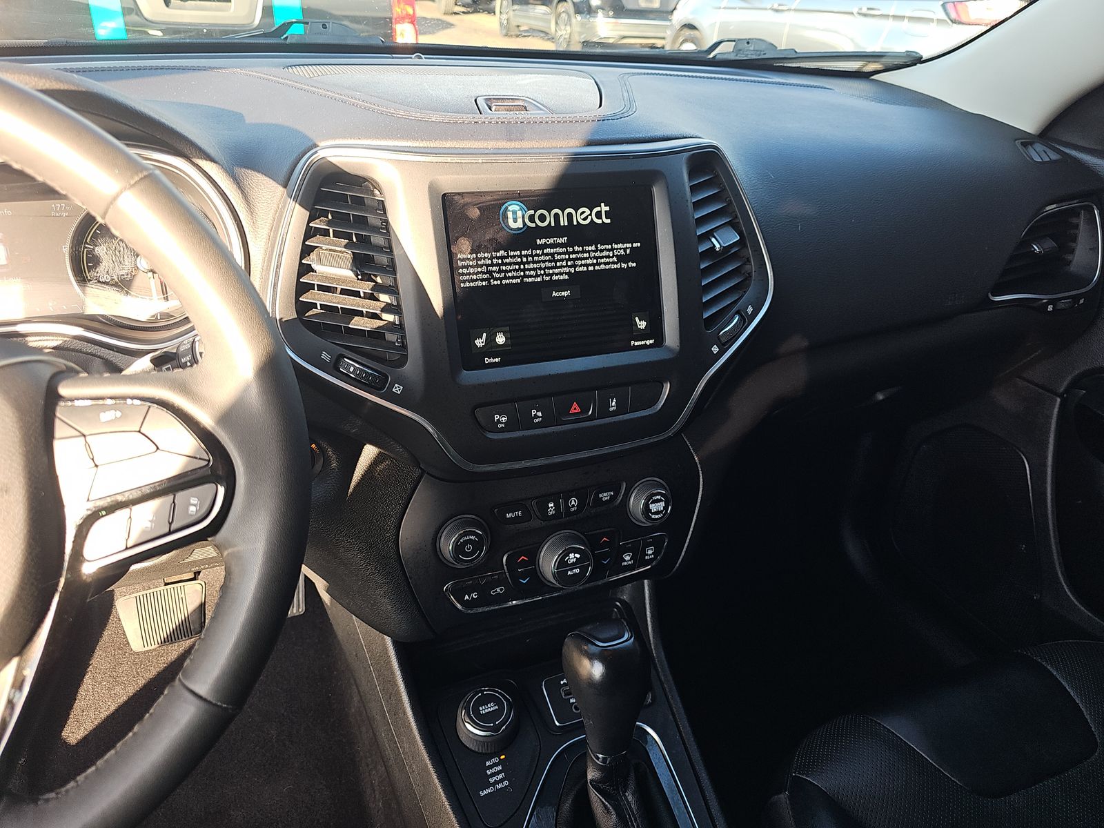 2023 Jeep Cherokee Altitude Lux AWD