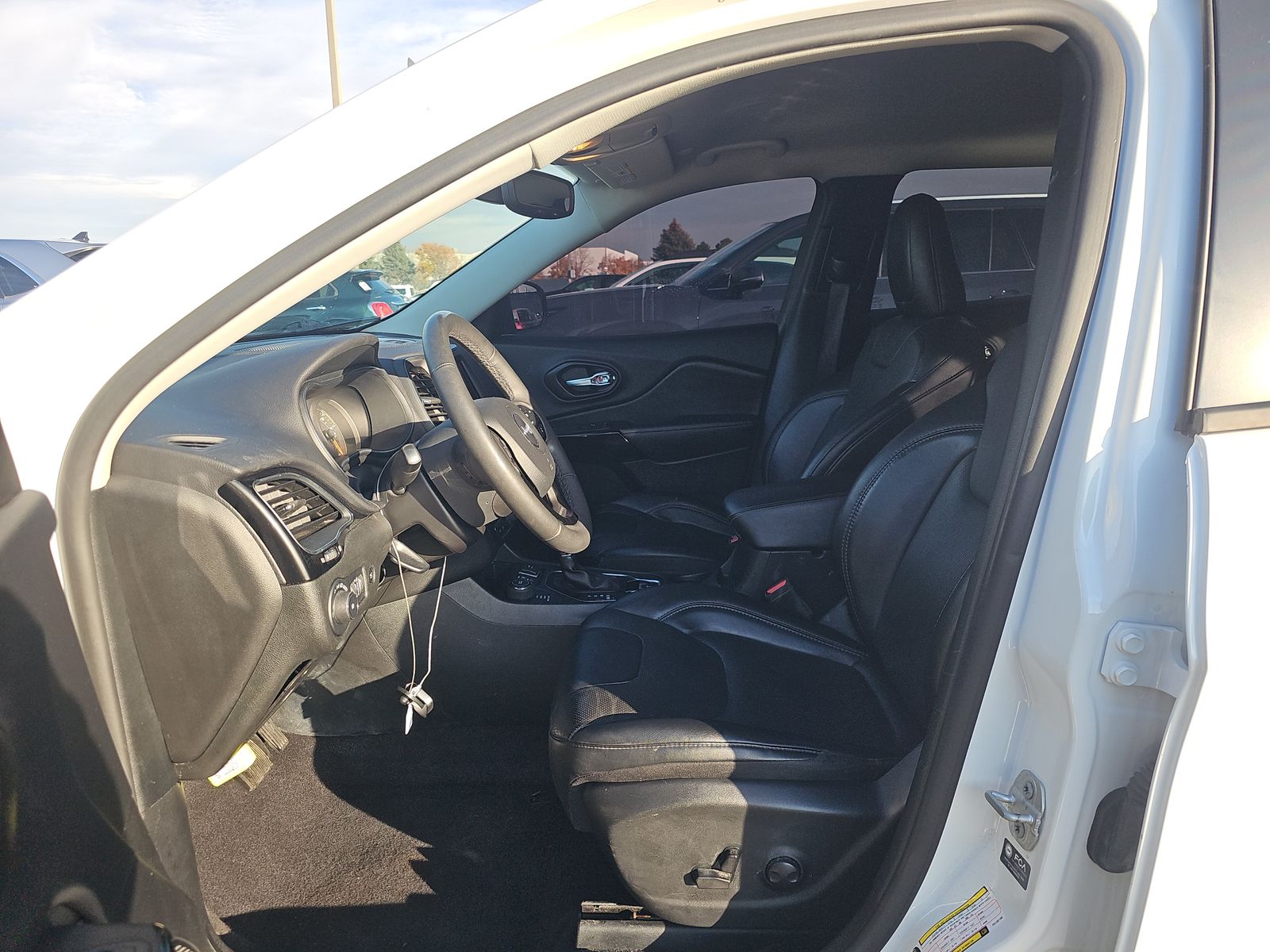 2023 Jeep Cherokee Altitude Lux AWD