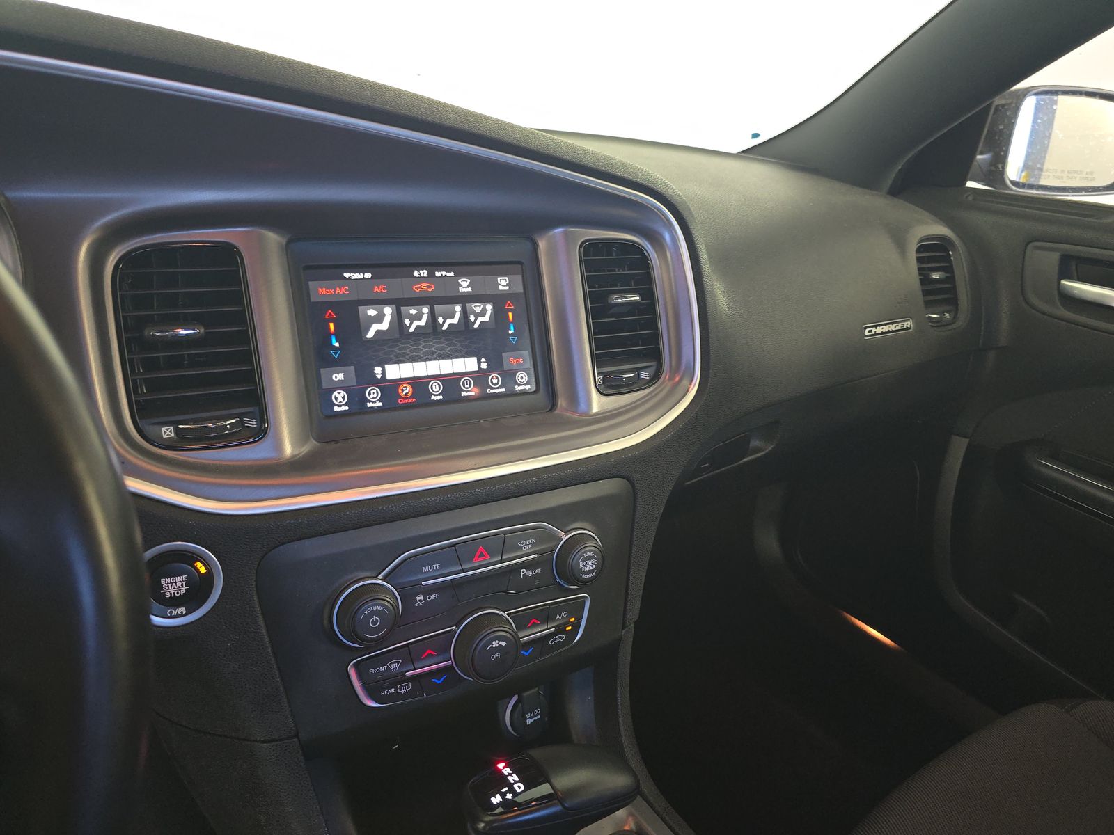 2022 Dodge Charger SXT RWD