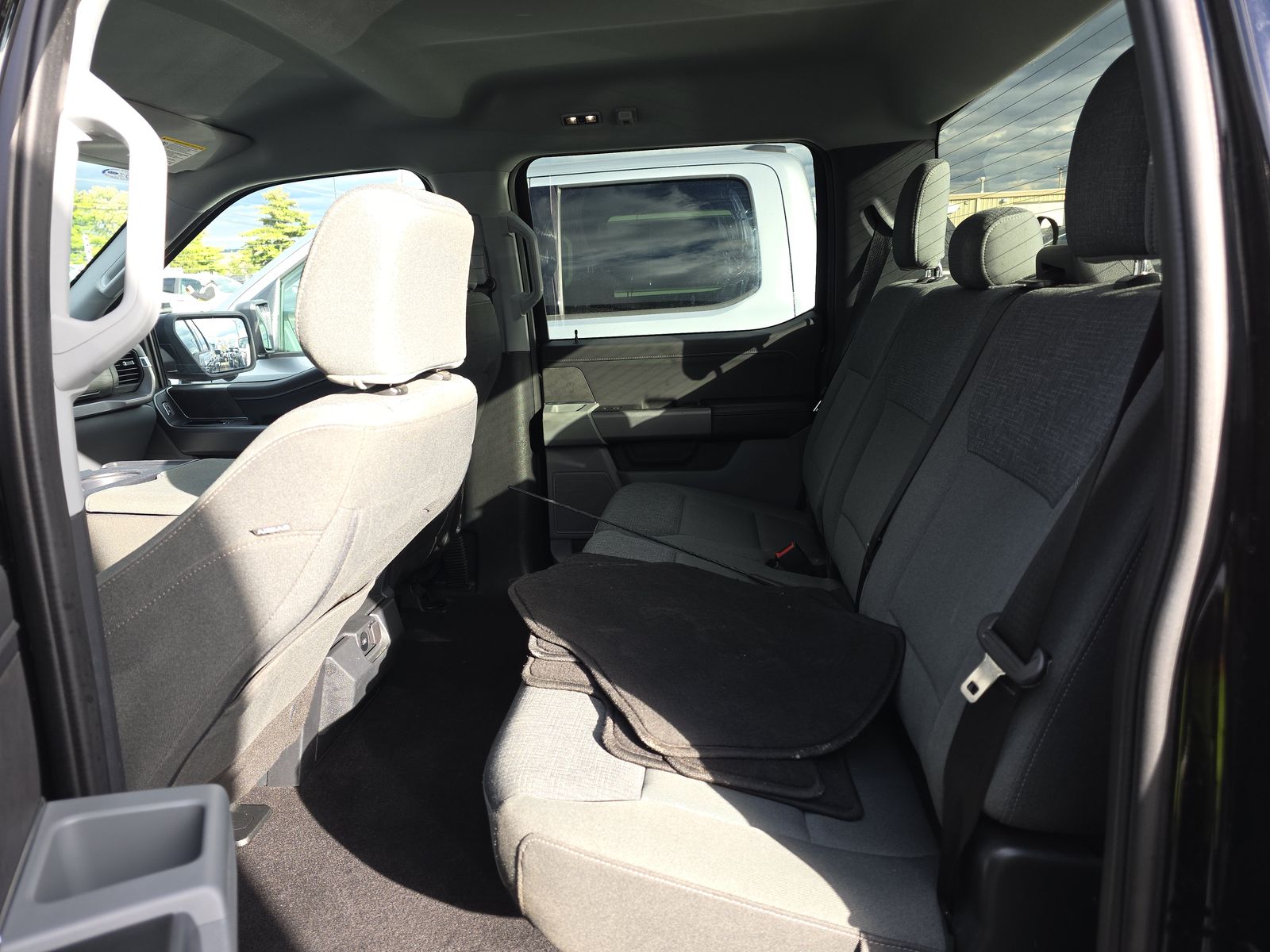 2024 Ford F-150 XLT AWD