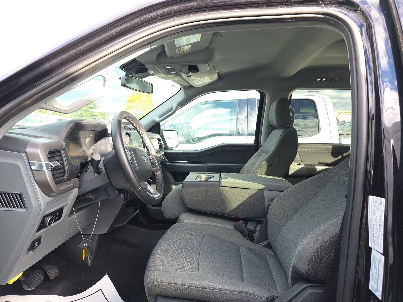 2024 Ford F-150 XLT AWD