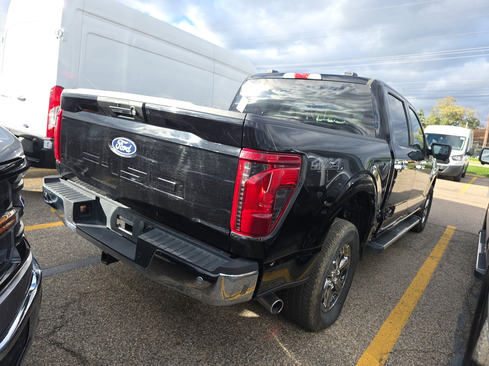 2024 Ford F-150 XLT AWD