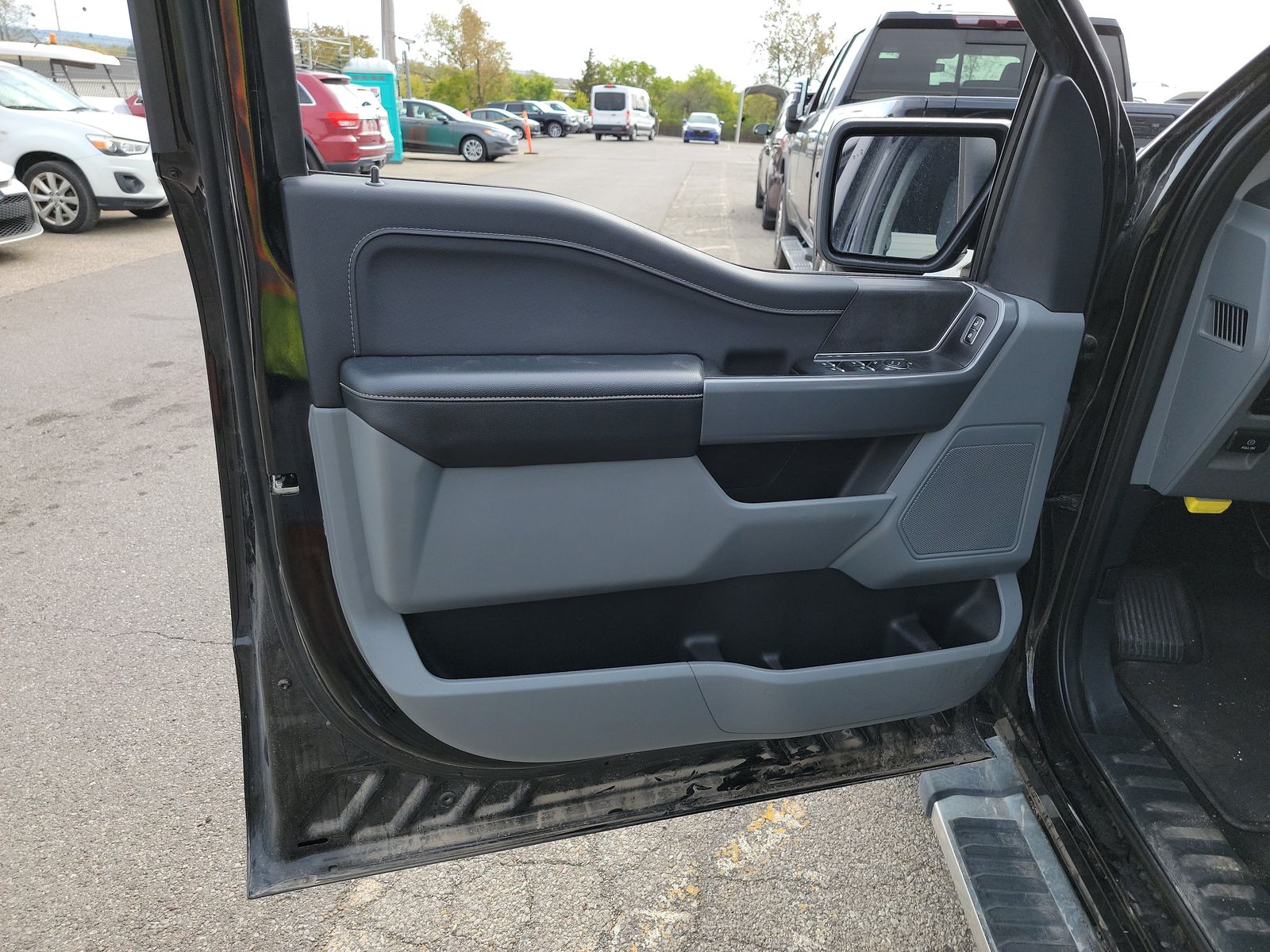 2024 Ford F-150 XLT AWD