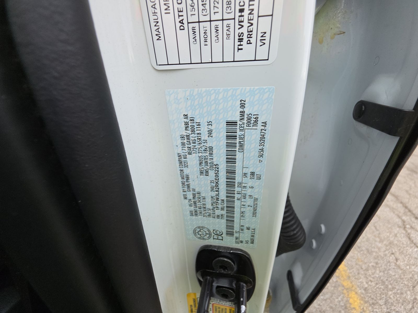 2024 Ford F-150 XLT AWD