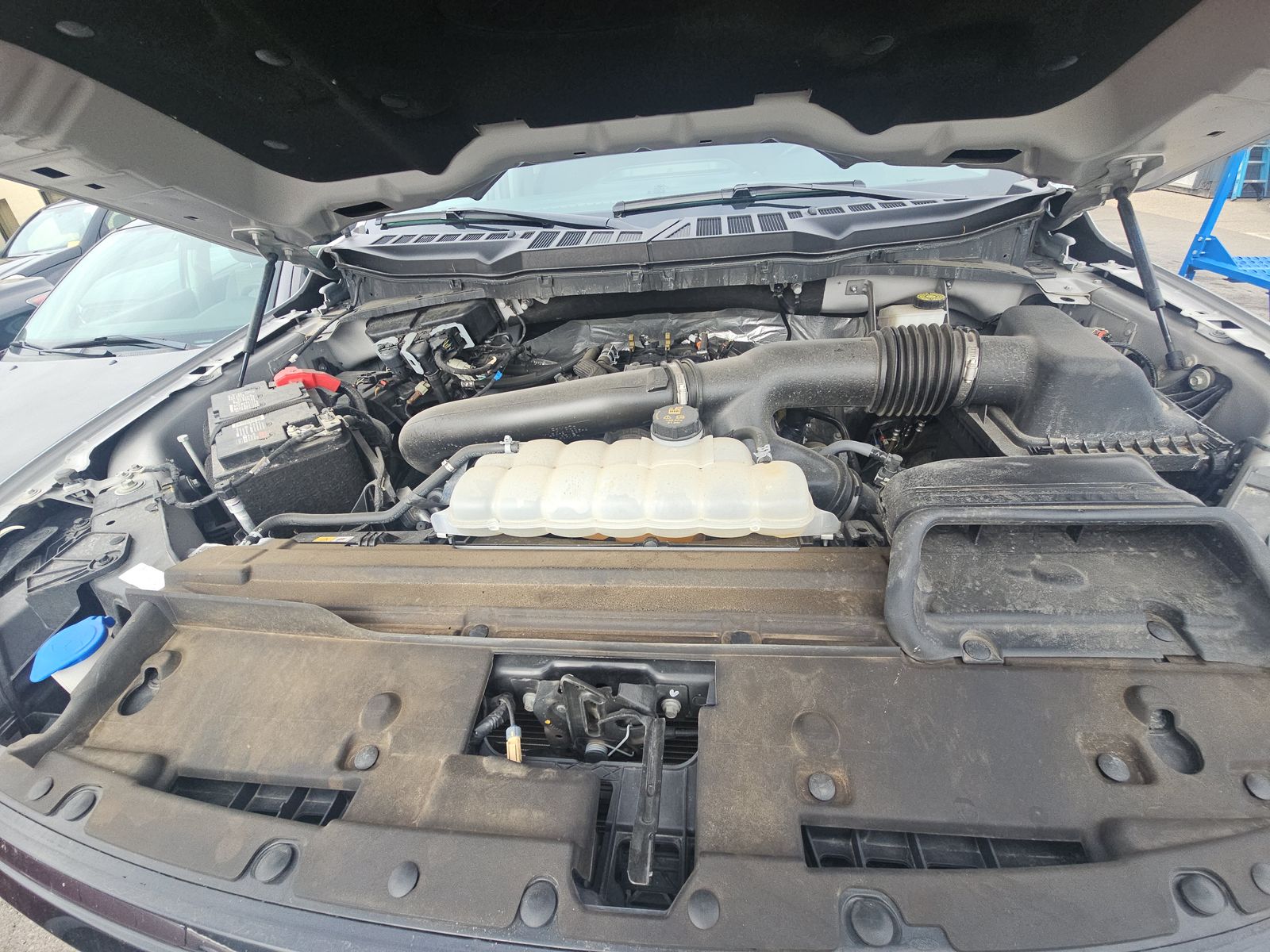 2024 Ford F-150 XLT AWD