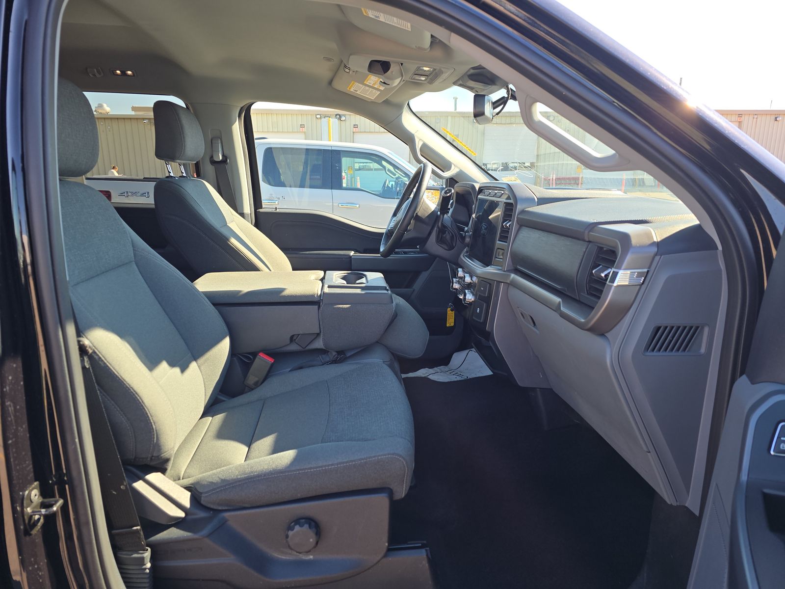 2024 Ford F-150 XLT AWD