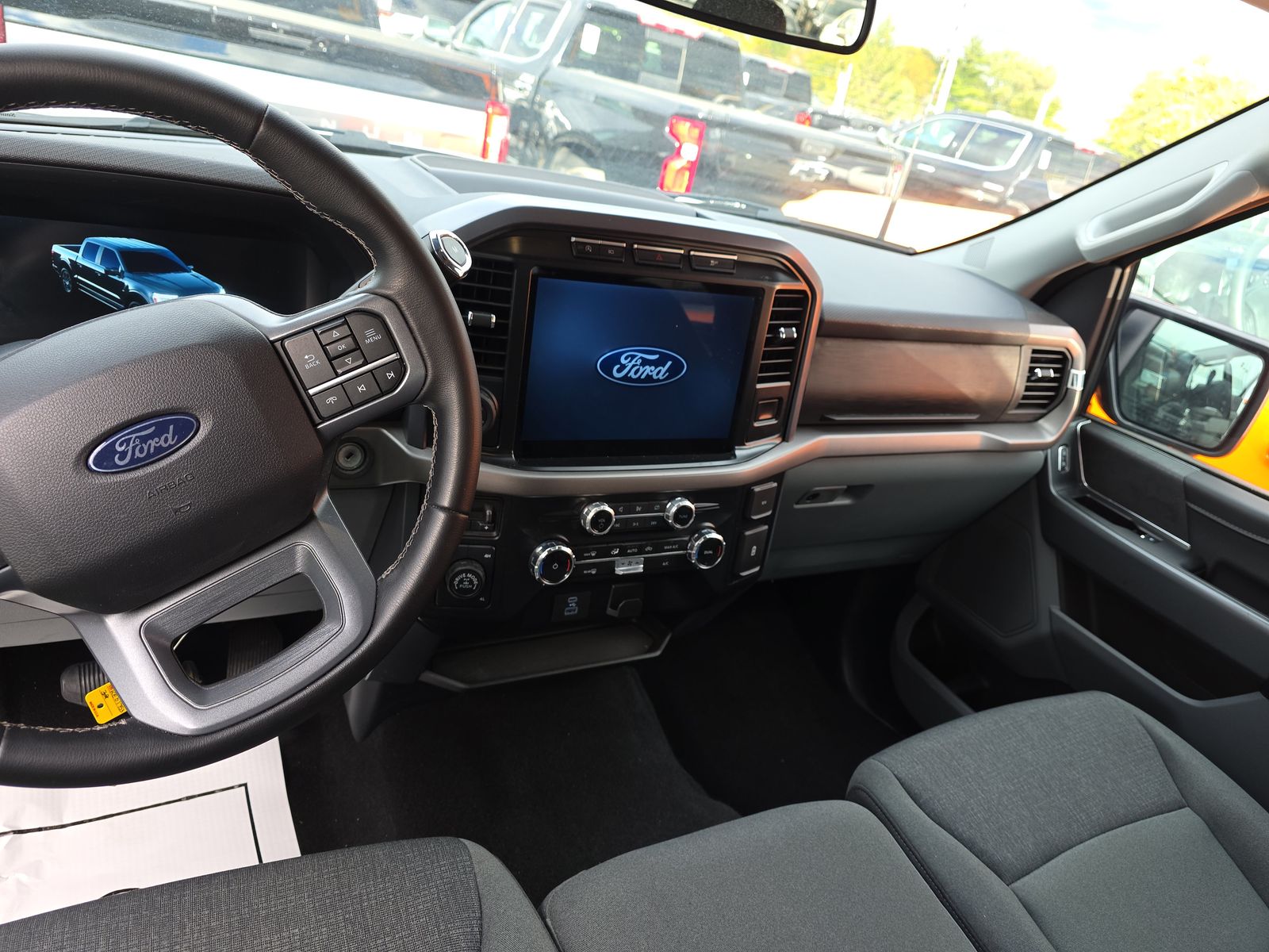 2024 Ford F-150 XLT AWD