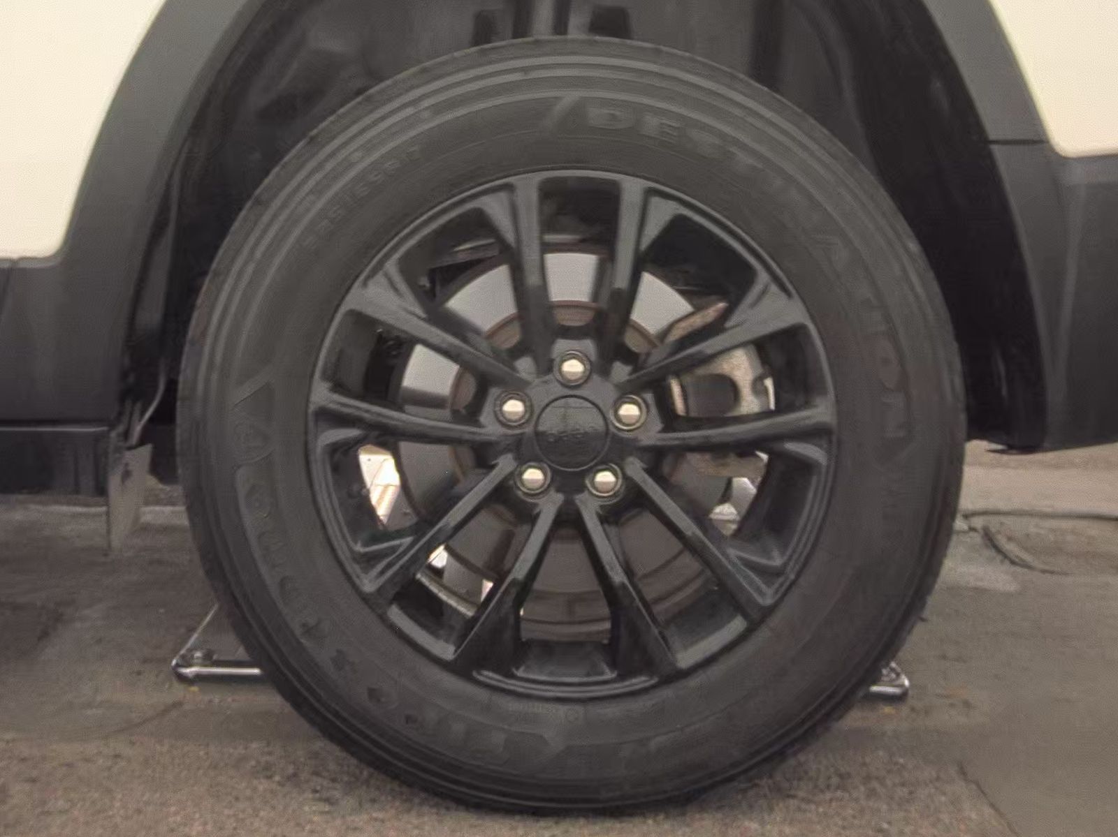 2023 Jeep Cherokee Altitude Lux AWD