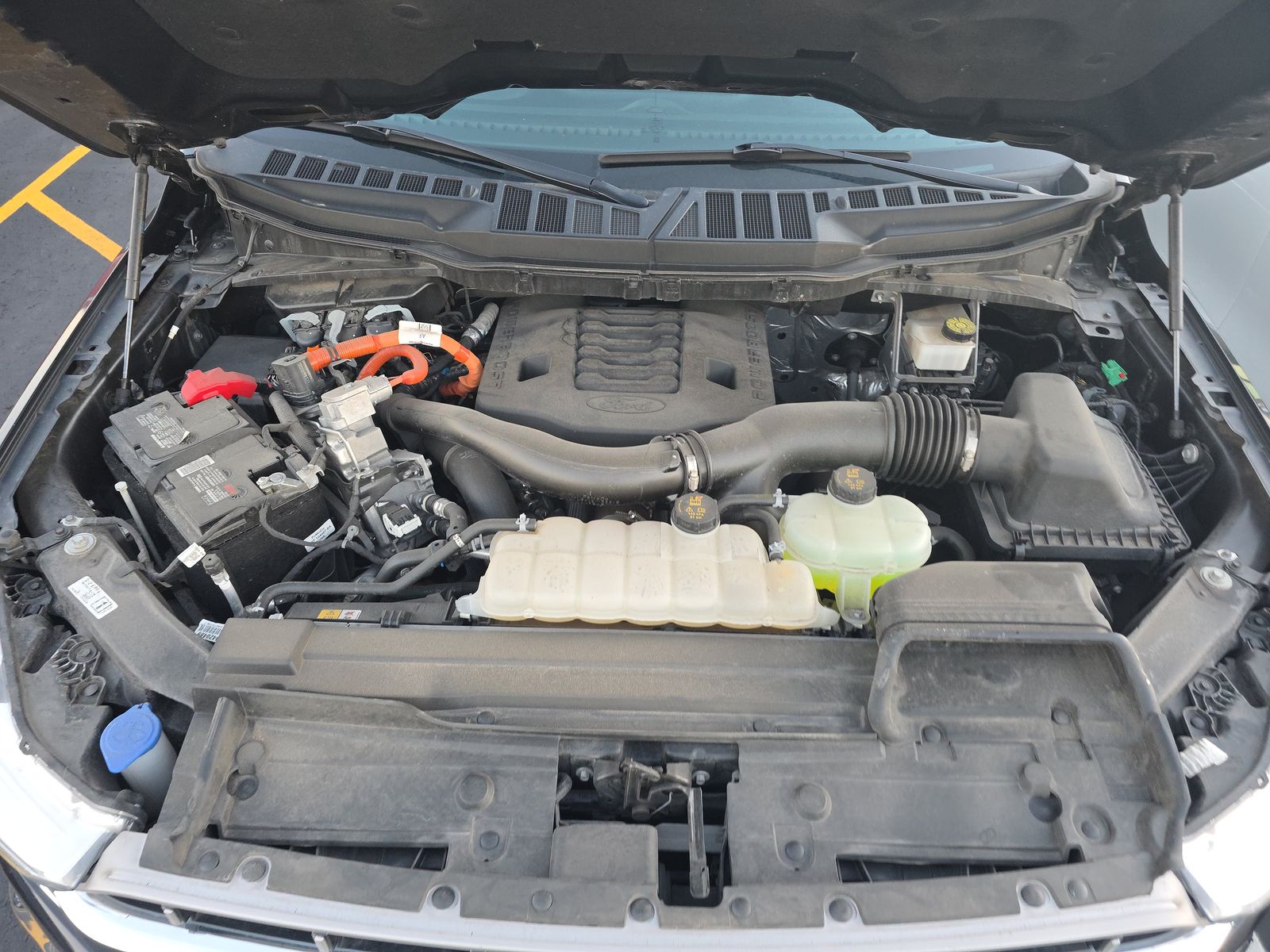 2023 Ford F-150 Hybrid Lariat AWD