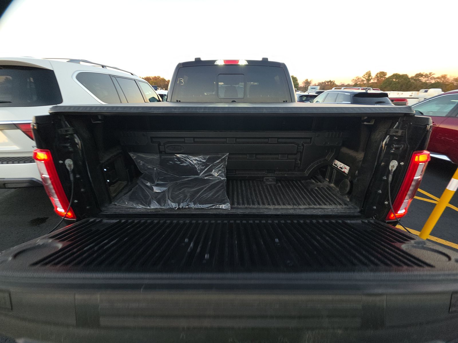 2023 Ford F-150 Hybrid Lariat AWD