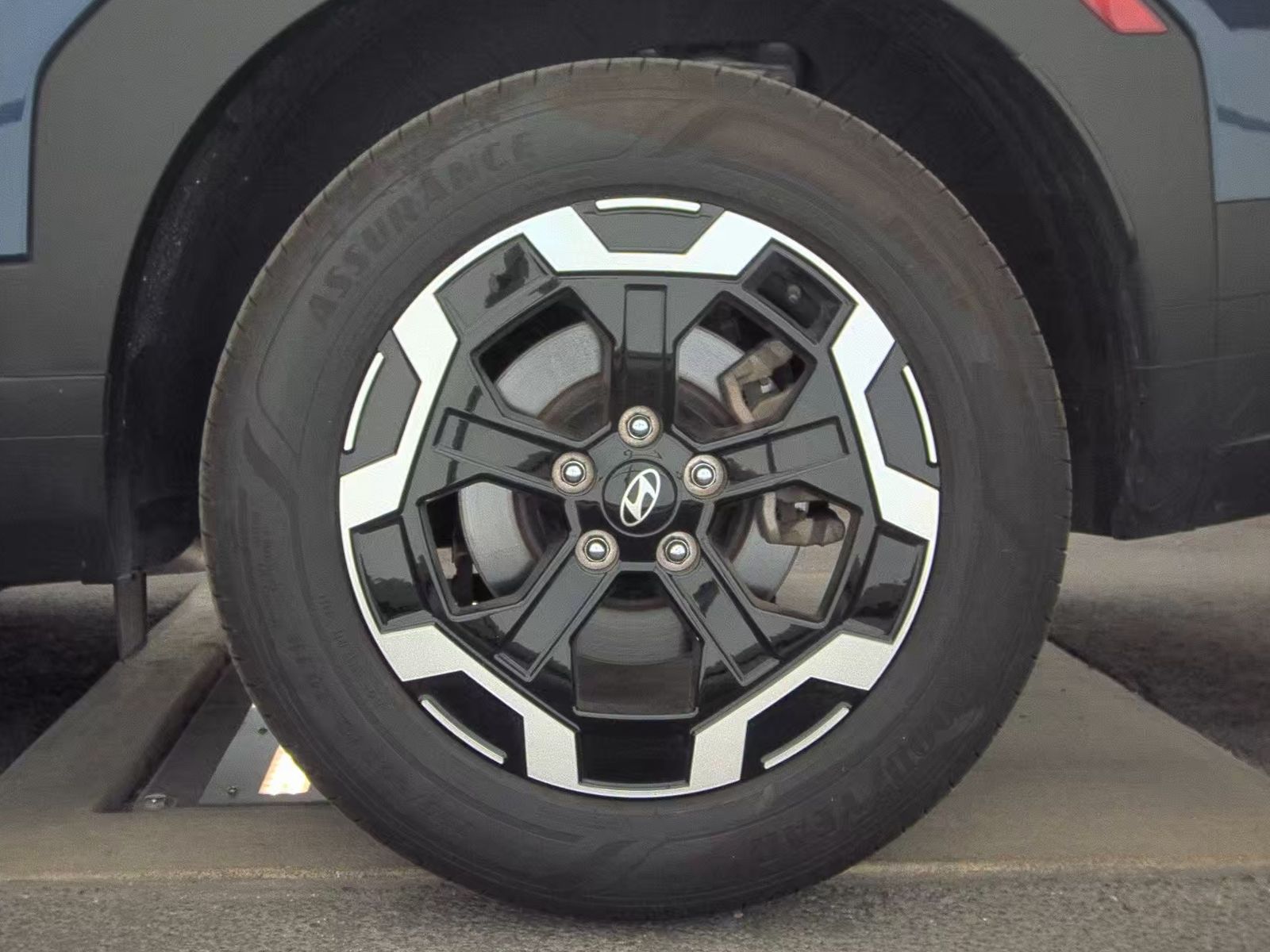 2025 Hyundai Santa Fe SEL FWD