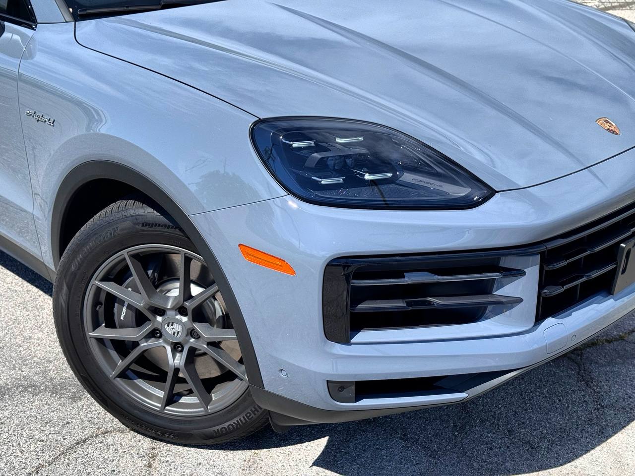 2025 Porsche Cayenne E-Hybrid AWD