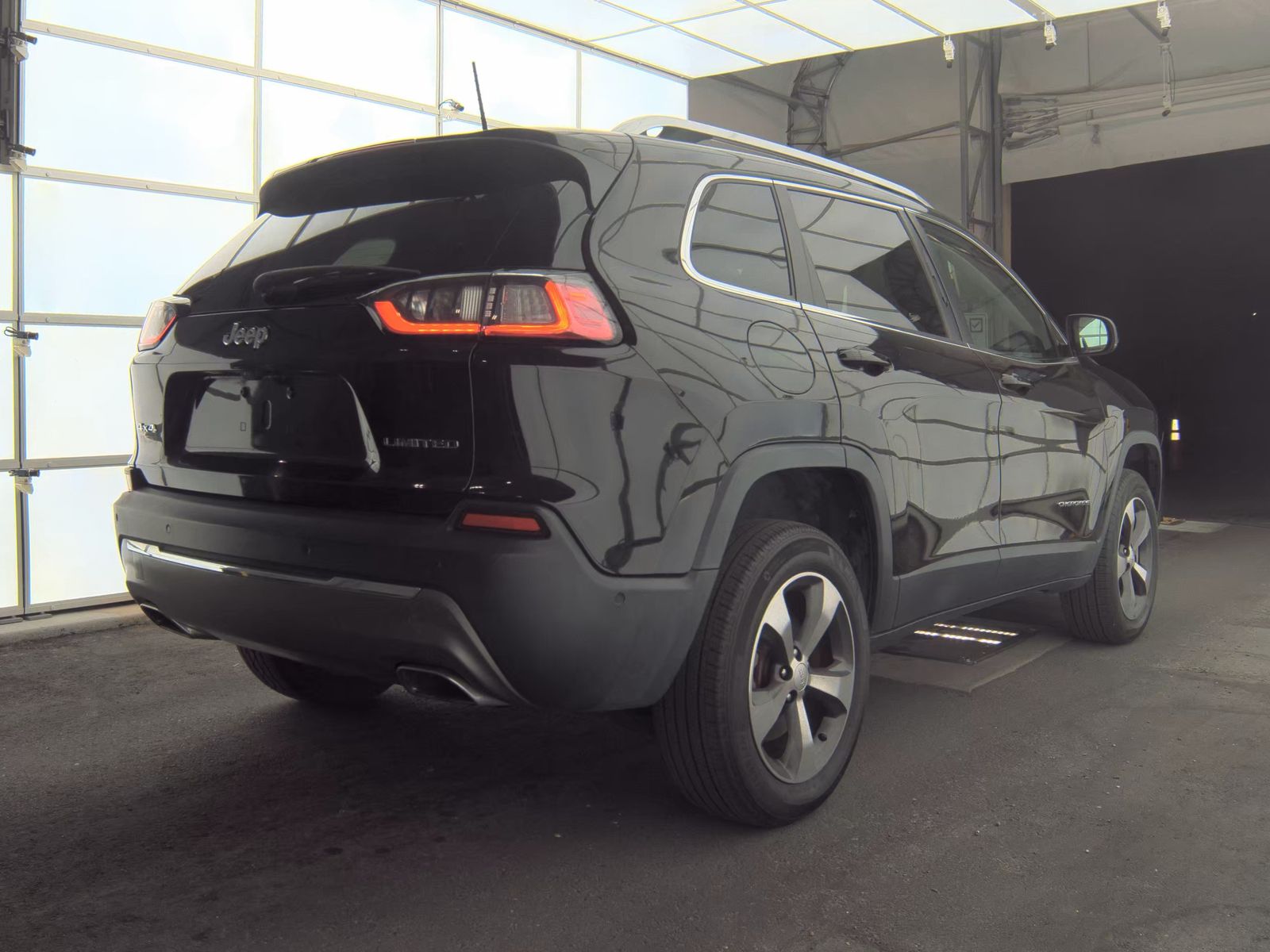 2019 Jeep Cherokee Limited AWD