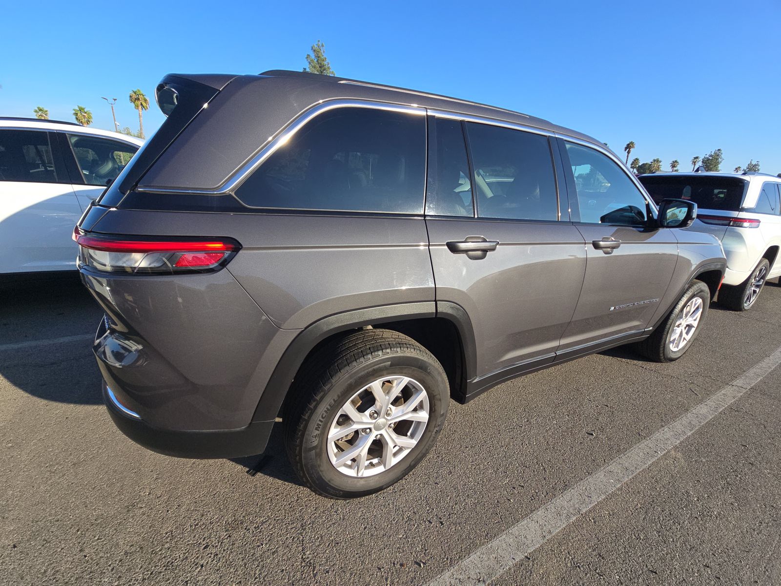 2022 Jeep Grand Cherokee Limited AWD