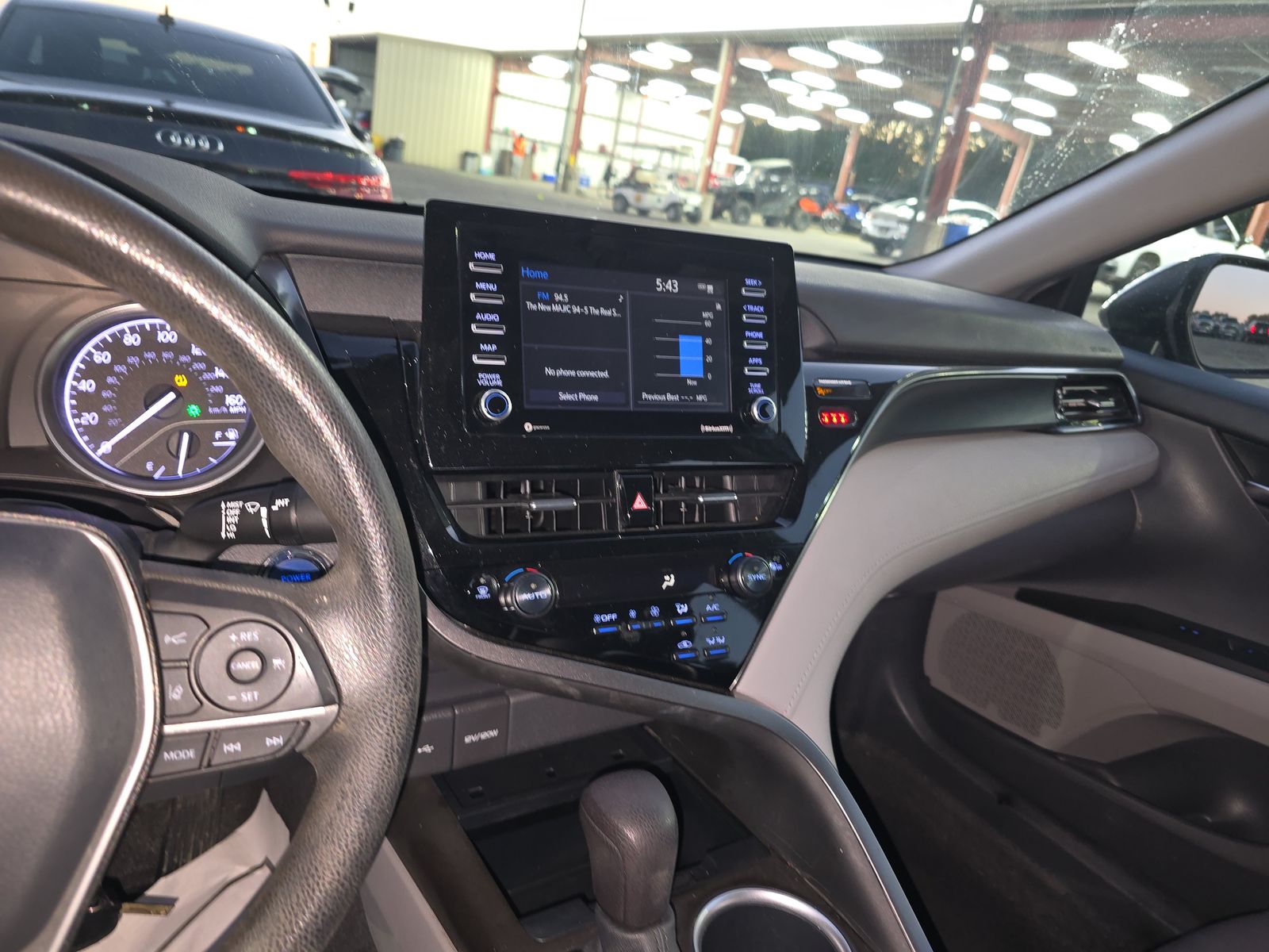 2021 Toyota Camry Hybrid LE FWD