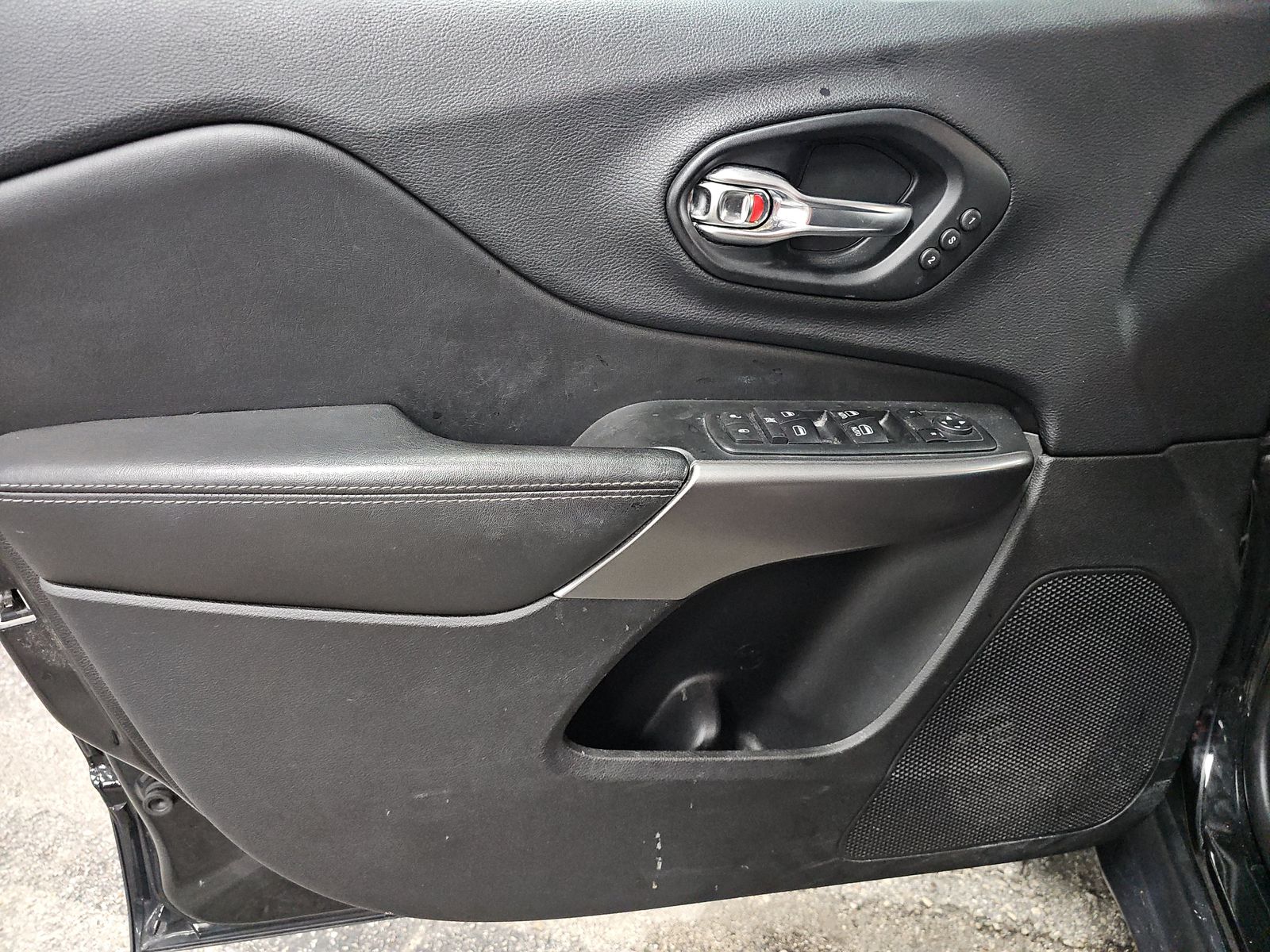 2019 Jeep Cherokee Limited AWD