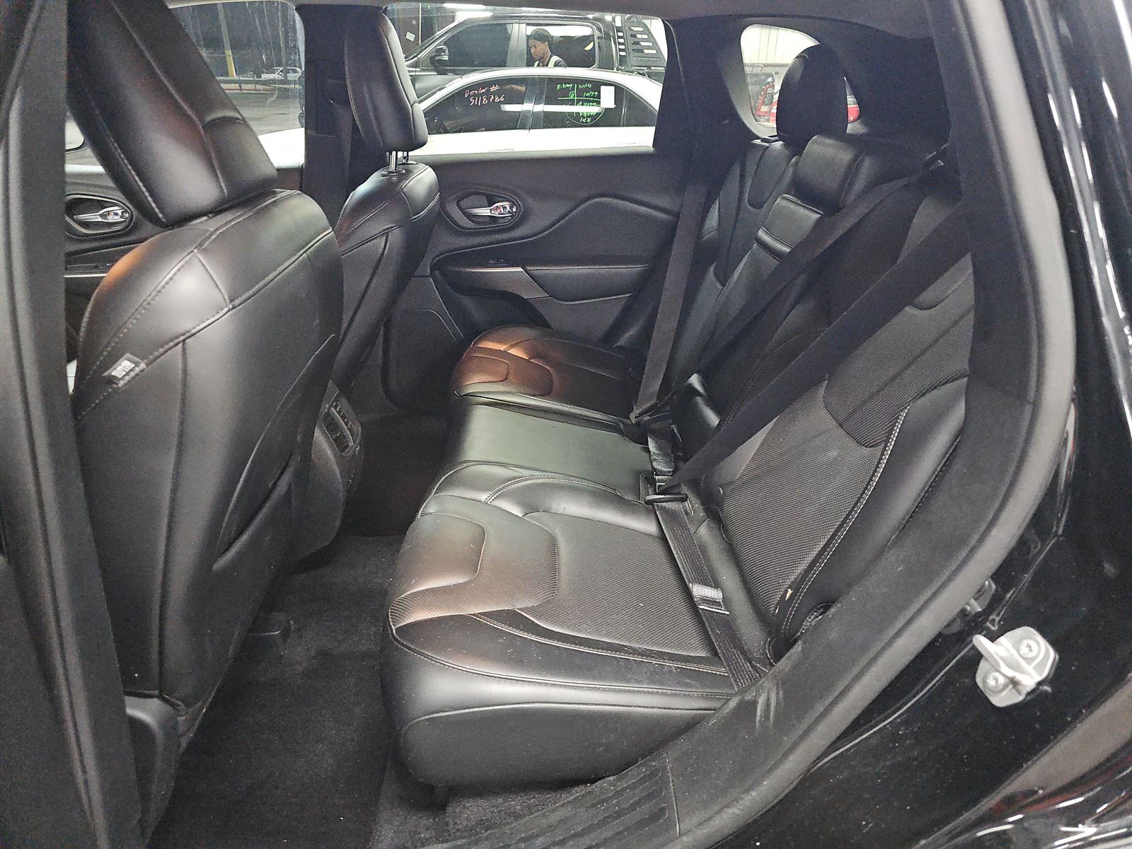 2019 Jeep Cherokee Limited AWD