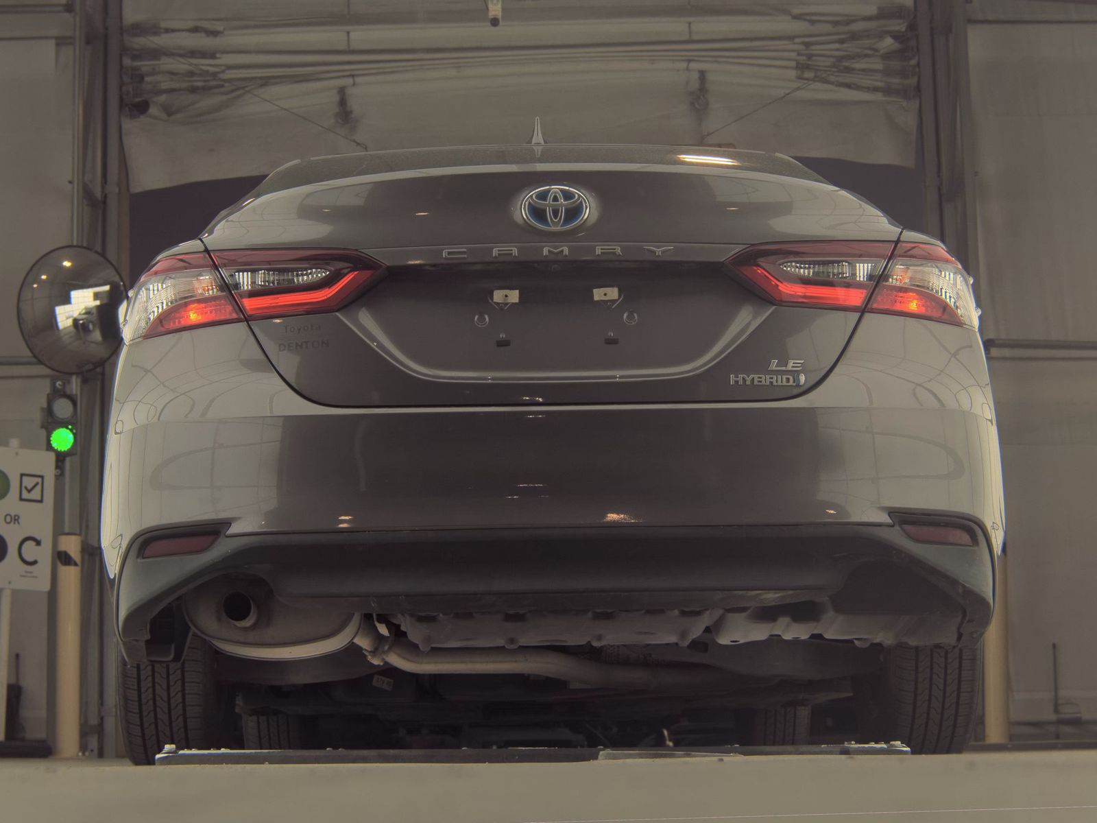 2021 Toyota Camry Hybrid LE FWD