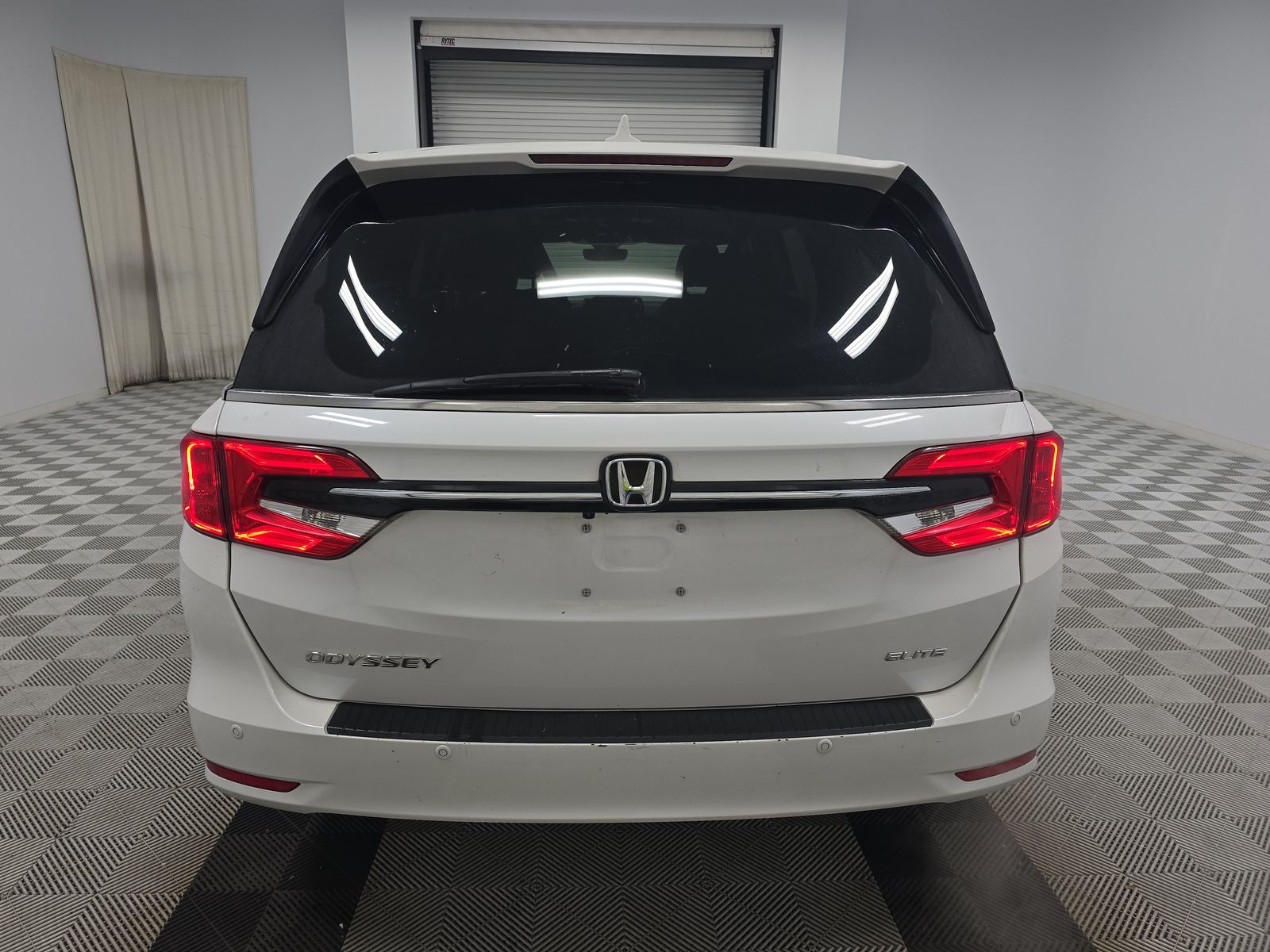 2023 Honda Odyssey Elite FWD