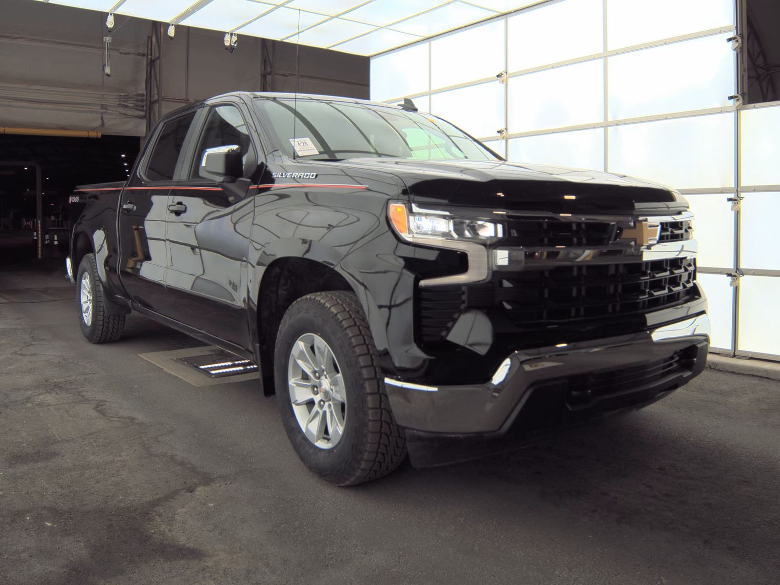 2023 Chevrolet Silverado 1500 LT AWD