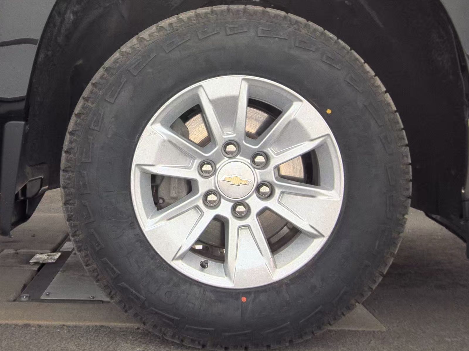 2023 Chevrolet Silverado 1500 LT AWD