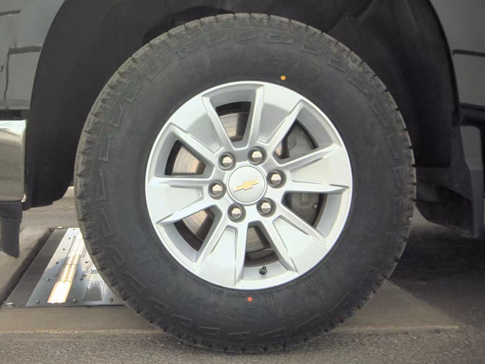 2023 Chevrolet Silverado 1500 LT AWD