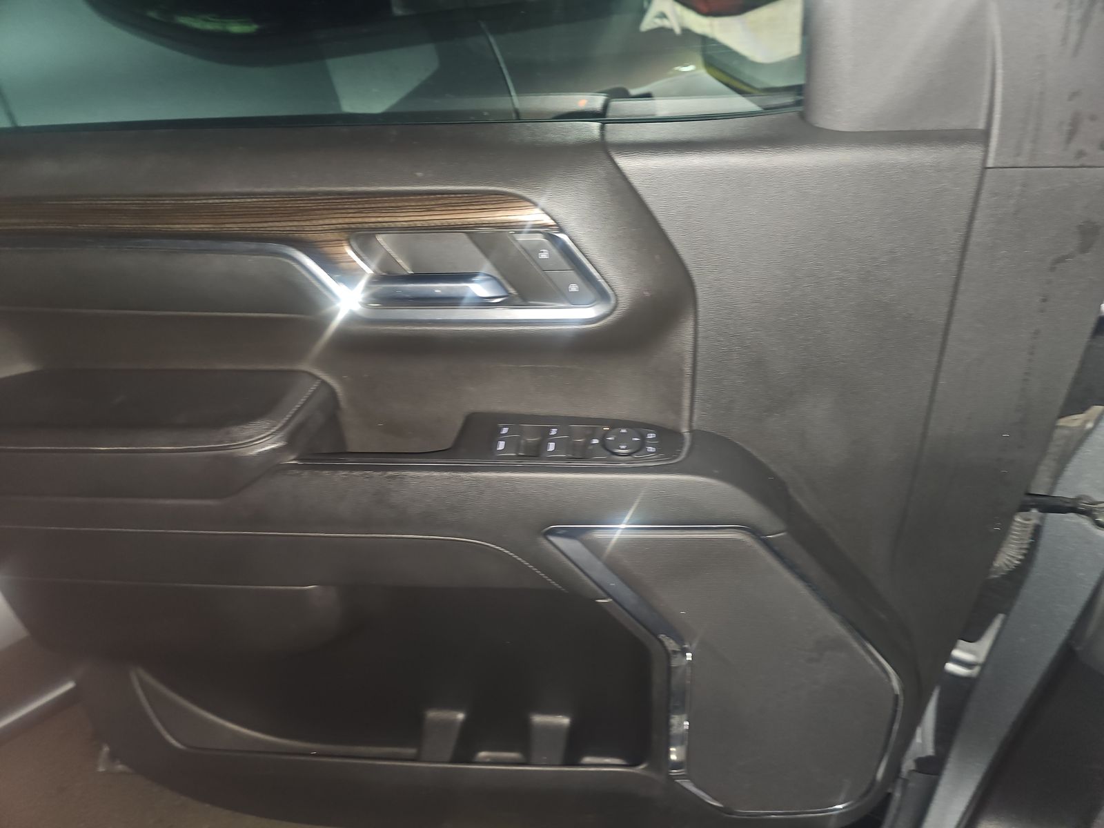 2024 Chevrolet Silverado 1500 LT RWD