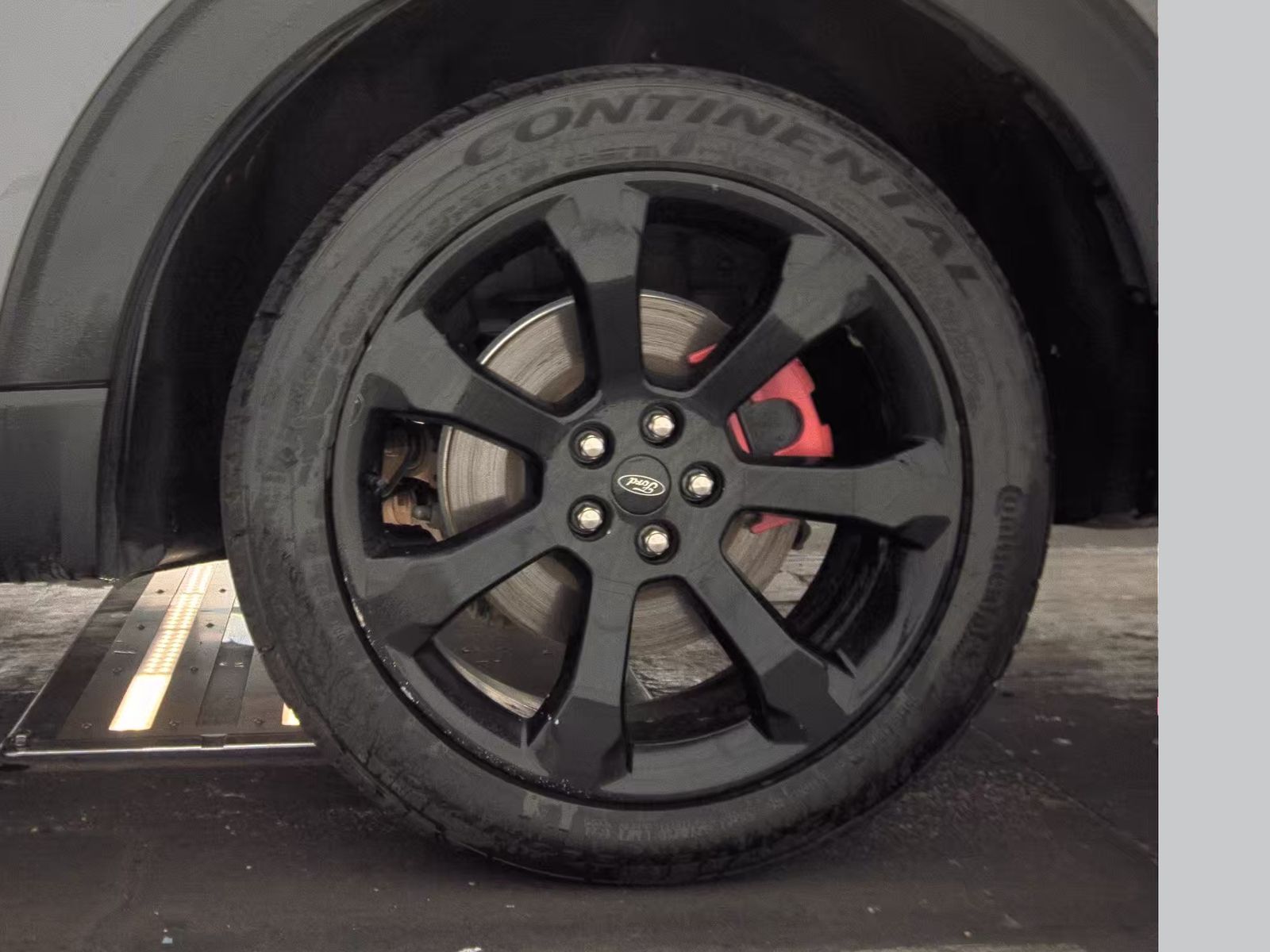 2021 Ford Explorer ST AWD