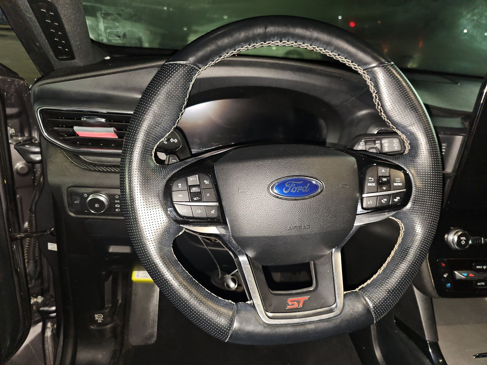 2021 Ford Explorer ST AWD