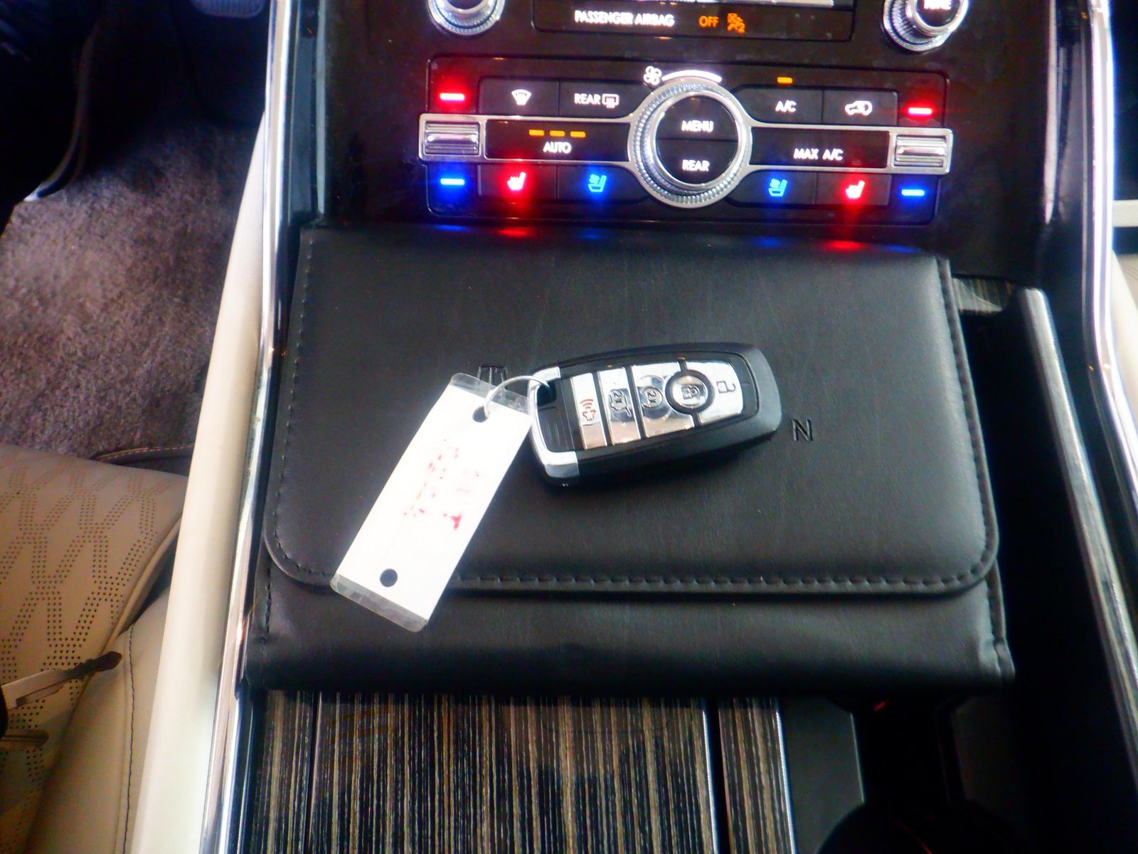 2023 Lincoln Navigator L Black Label AWD