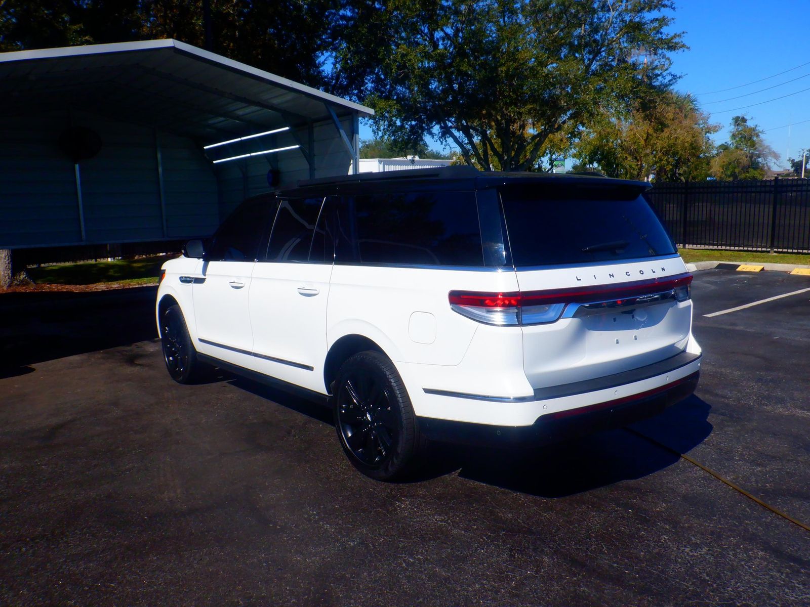 2023 Lincoln Navigator L Black Label AWD