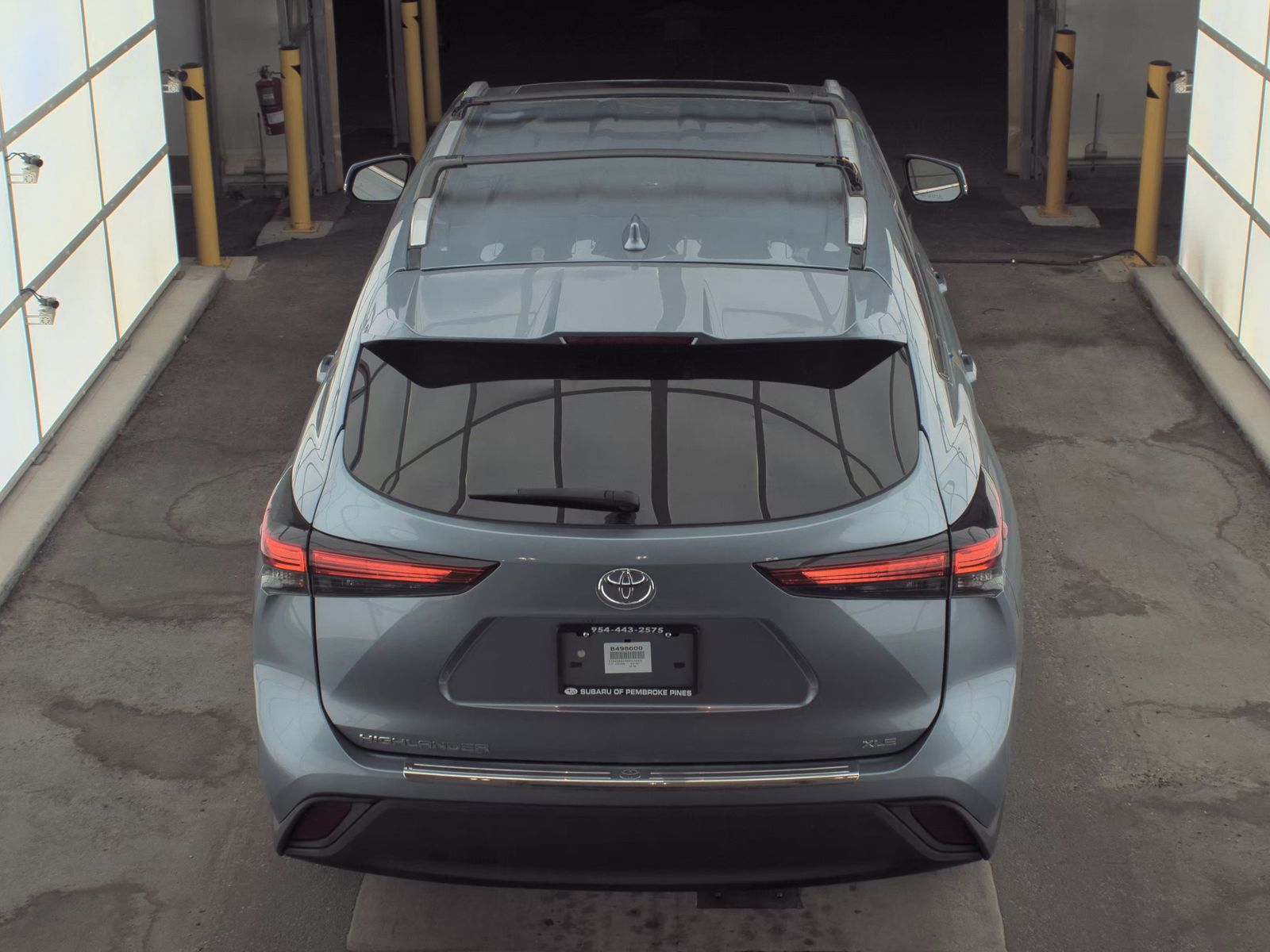 2023 Toyota Highlander XLE FWD