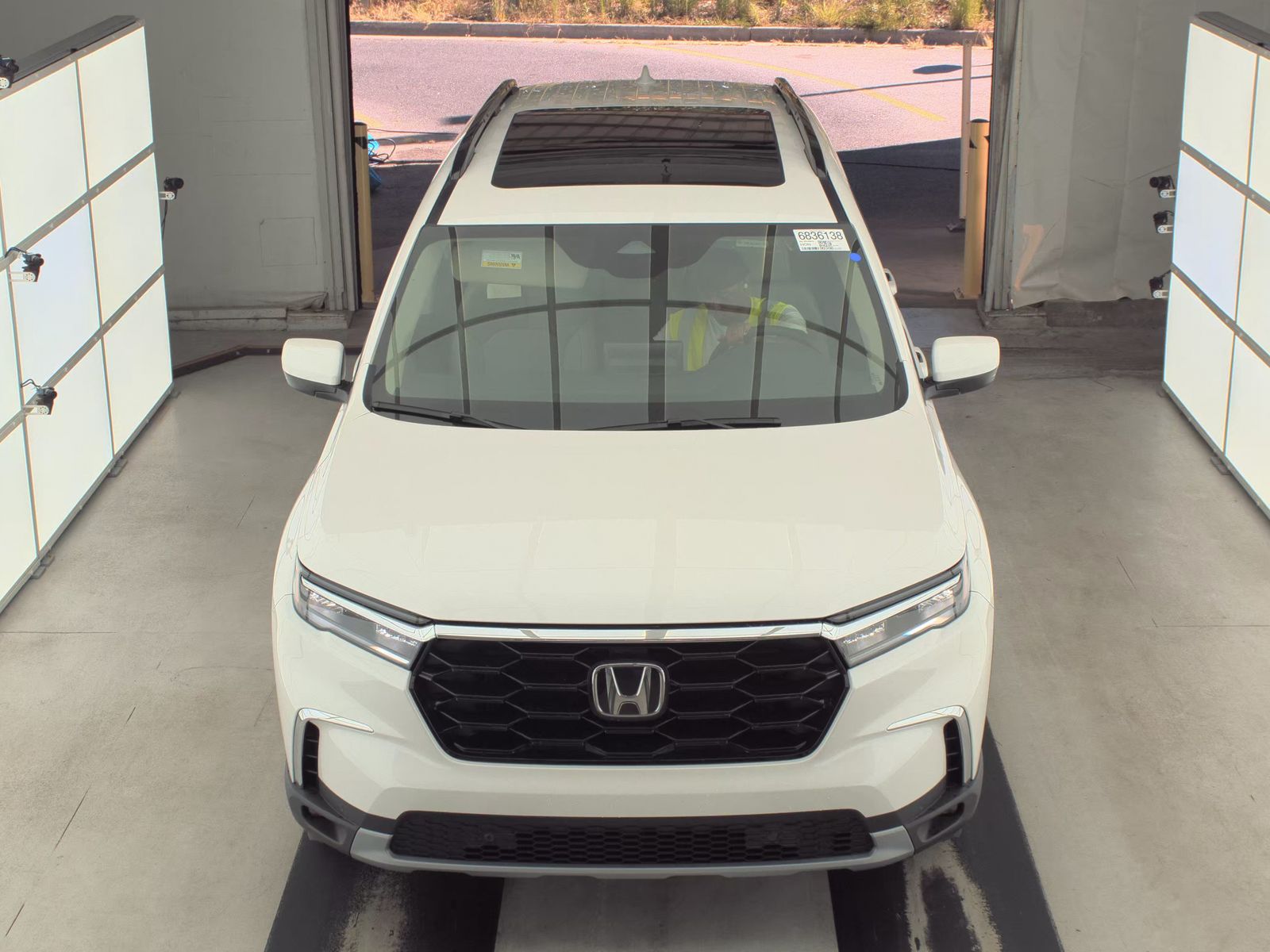 2025 Honda Pilot Touring AWD