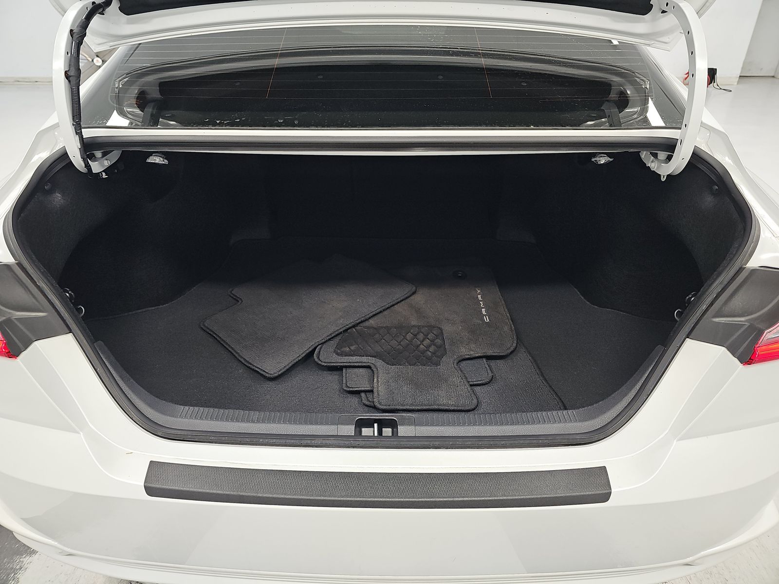 2025 Toyota Camry XSE FWD