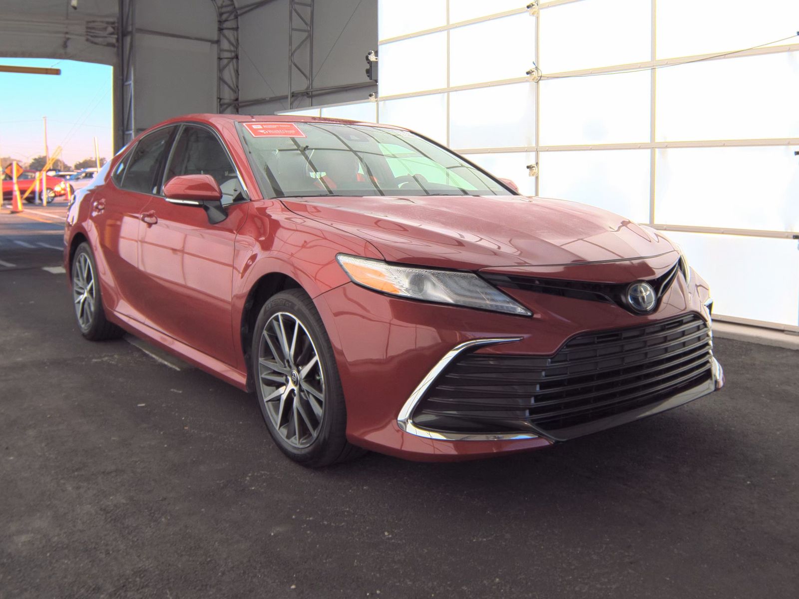 2024 Toyota Camry Hybrid XLE FWD