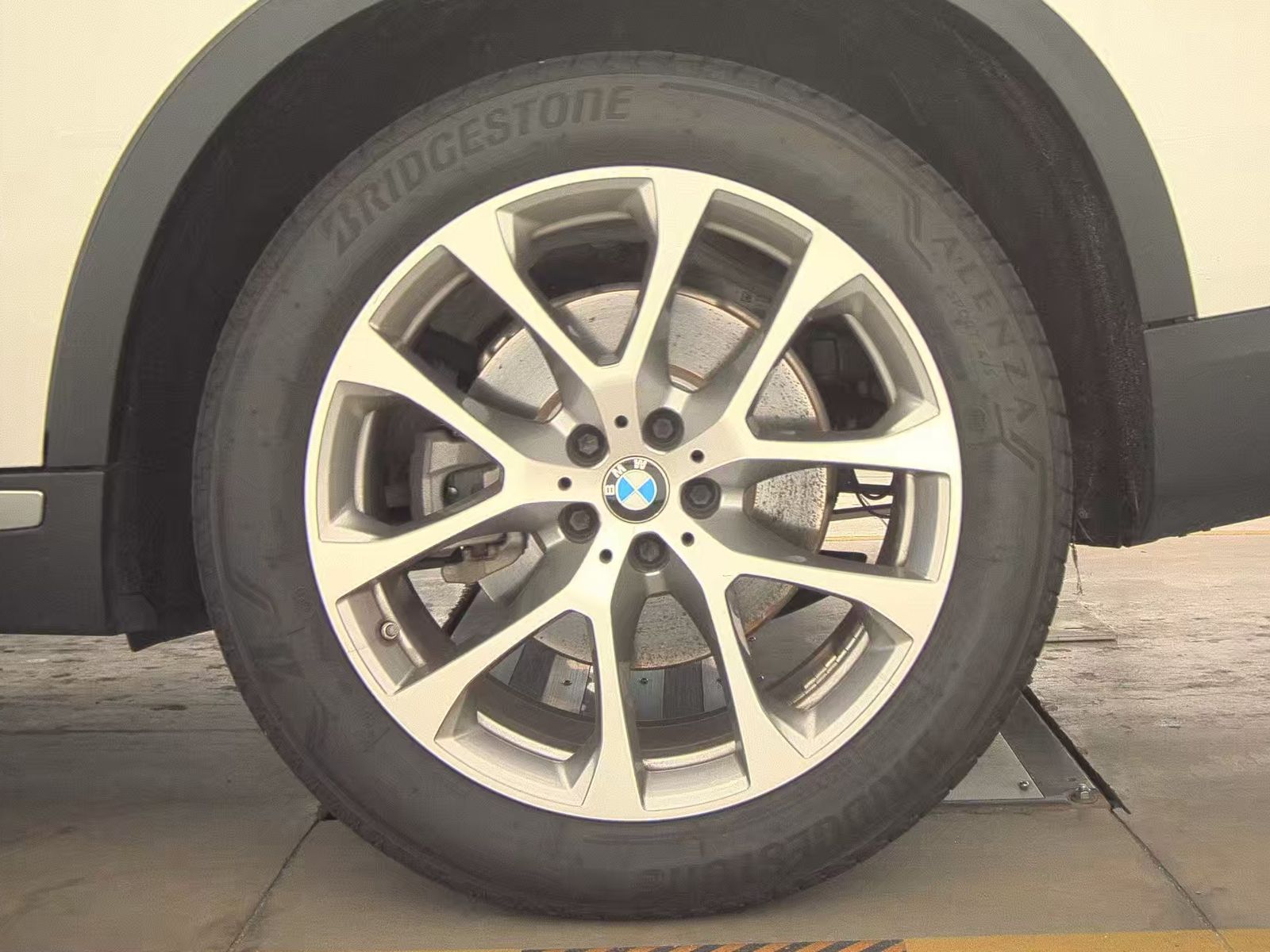 2020 BMW X5 xDrive40i AWD