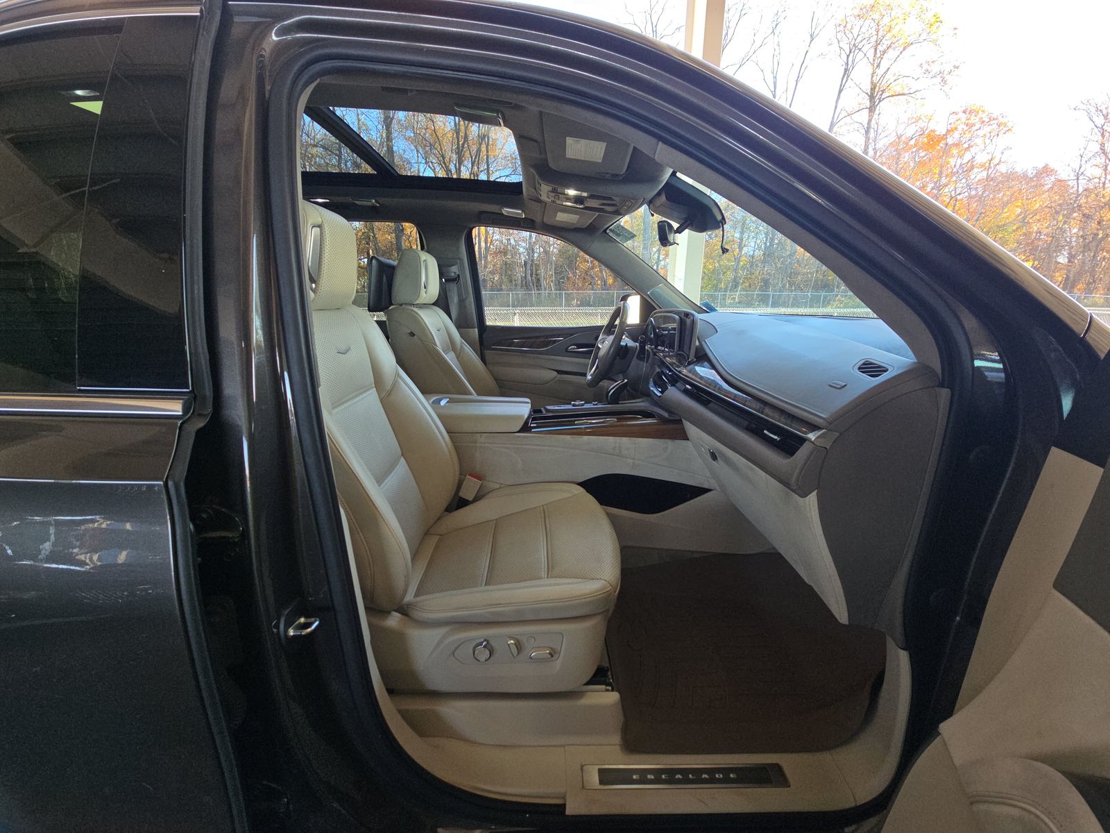 2021 Cadillac Escalade Premium Luxury Platinum AWD