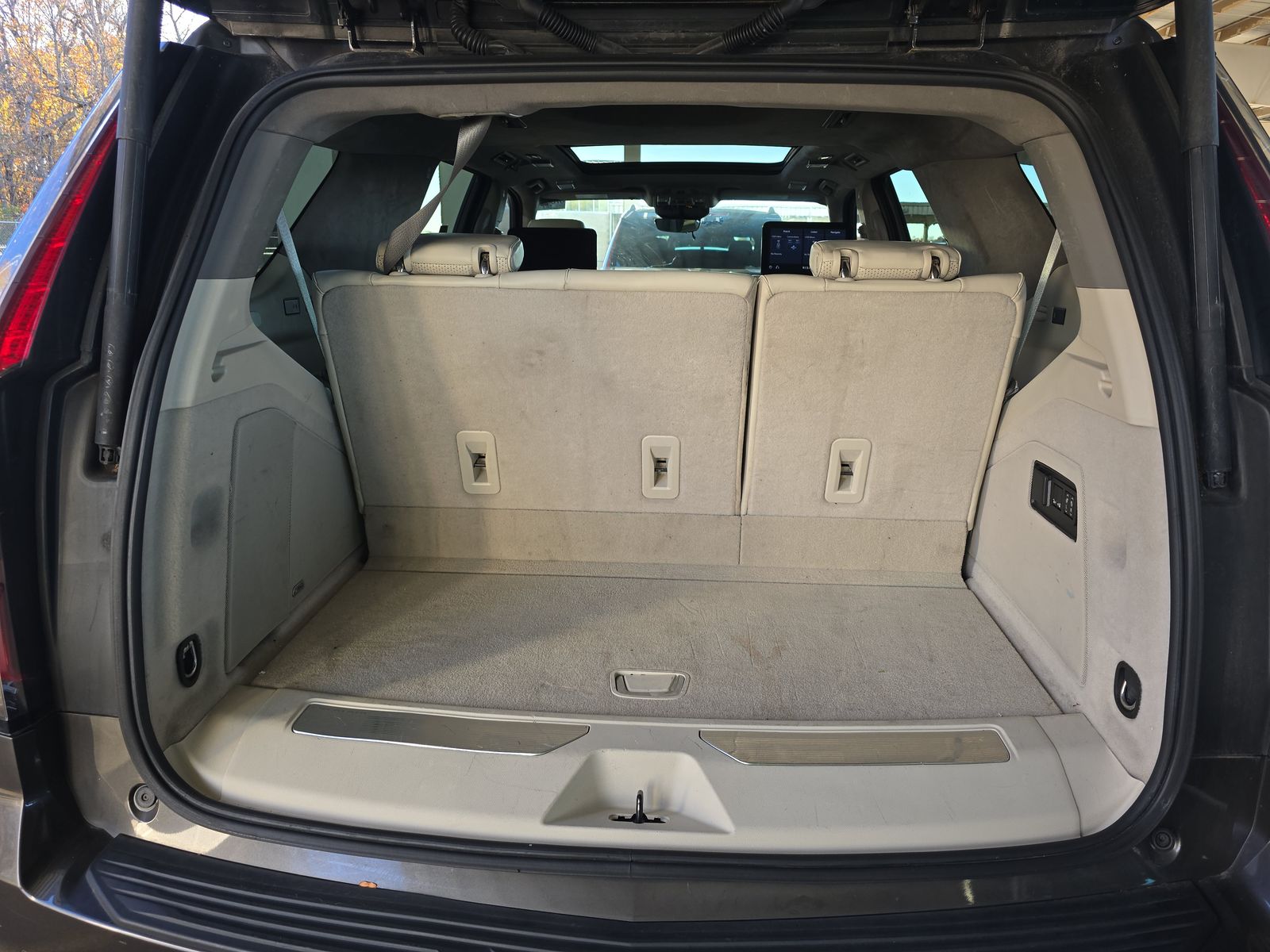 2021 Cadillac Escalade Premium Luxury Platinum AWD