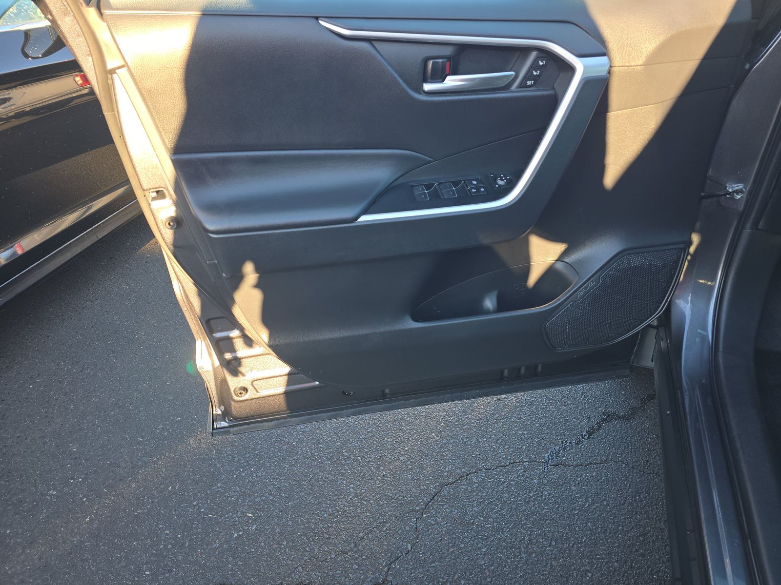 2023 Toyota RAV4 XLE Premium AWD