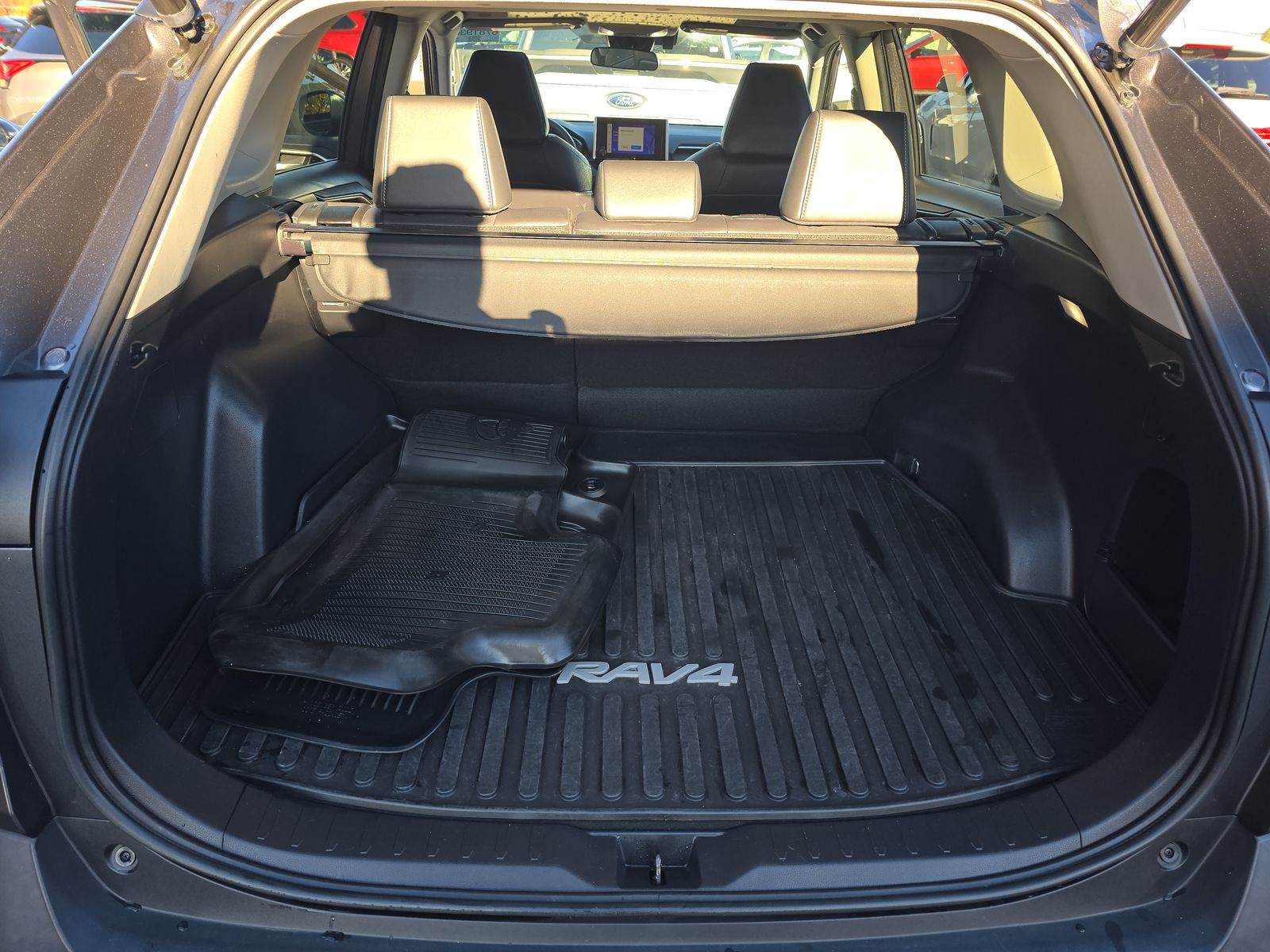 2023 Toyota RAV4 XLE Premium AWD