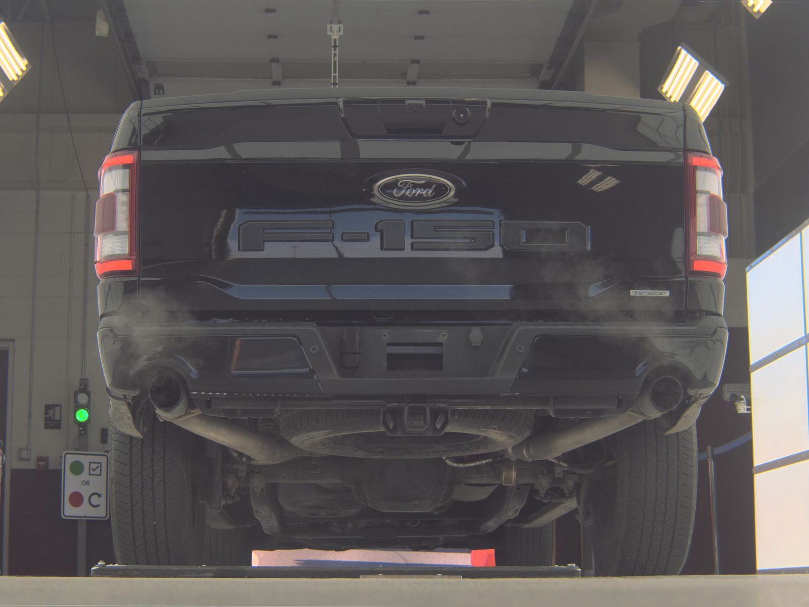 2023 Ford F-150 Lariat AWD