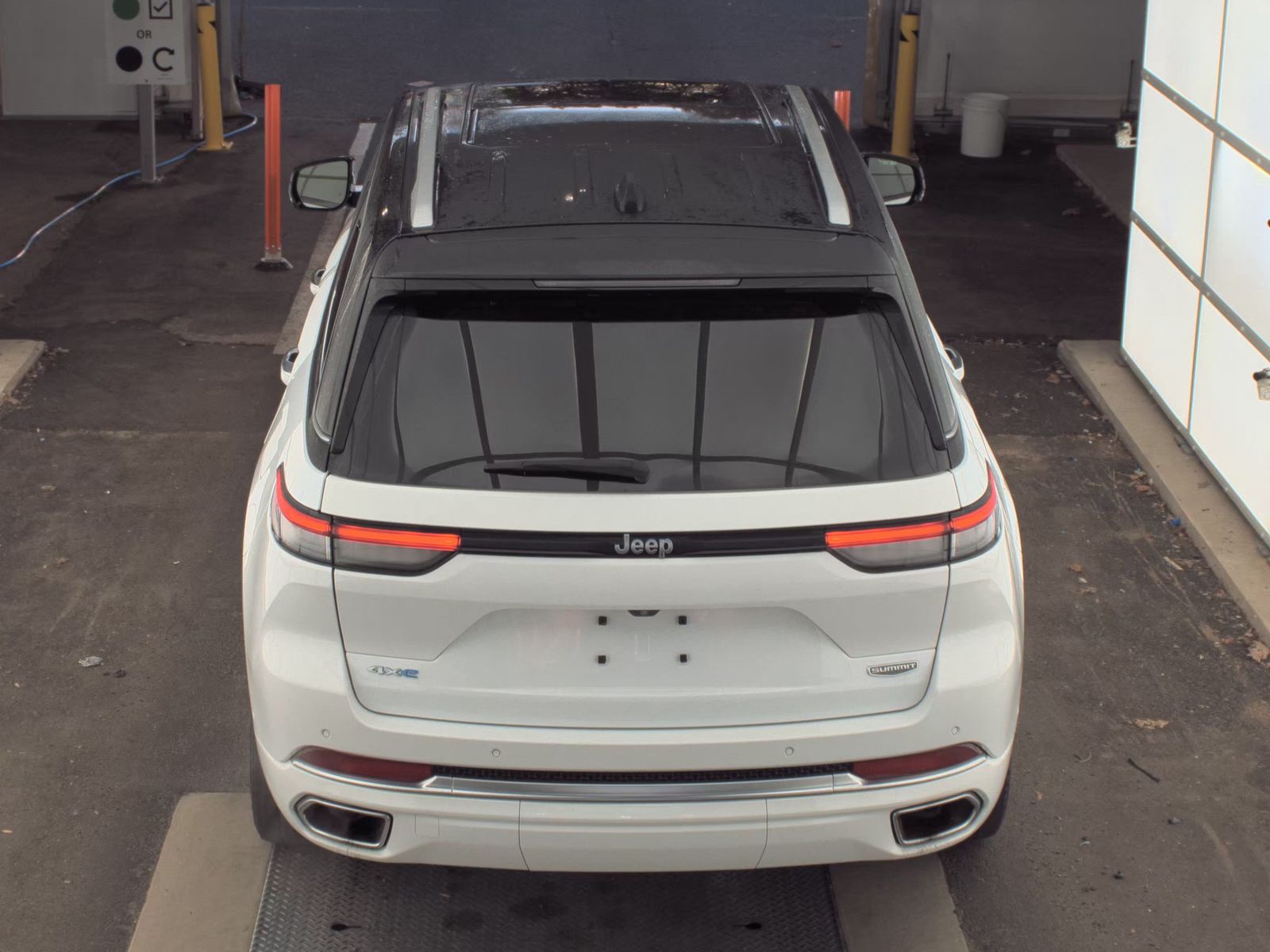 2022 Jeep Grand Cherokee 4xe Summit AWD